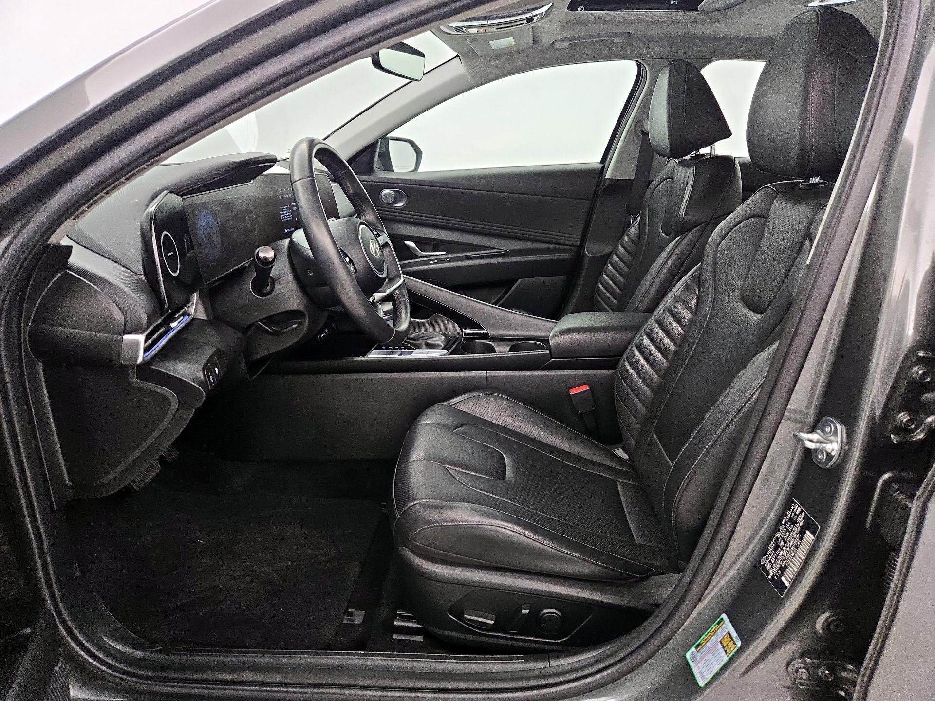 Thumbnail: 2024 Hyundai Elantra - 11