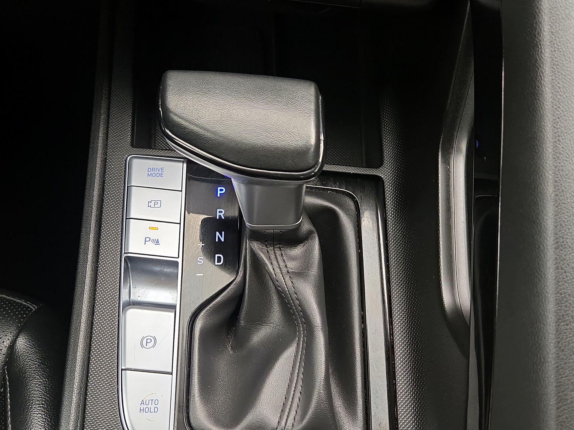 Thumbnail: 2024 Hyundai Elantra - 18