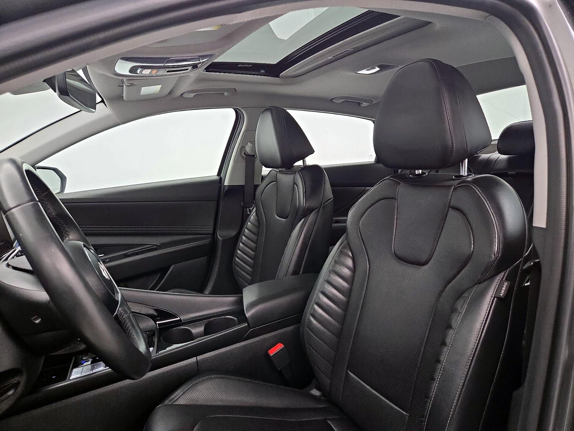 Thumbnail: 2024 Hyundai Elantra - 20