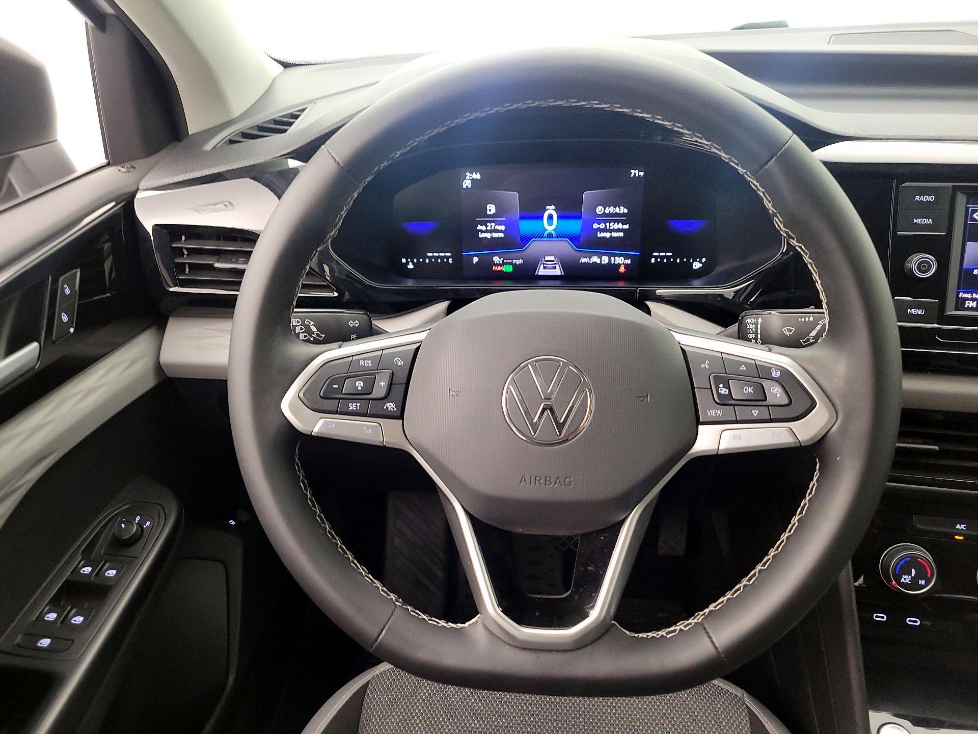 Thumbnail: 2024 Volkswagen Taos - 10