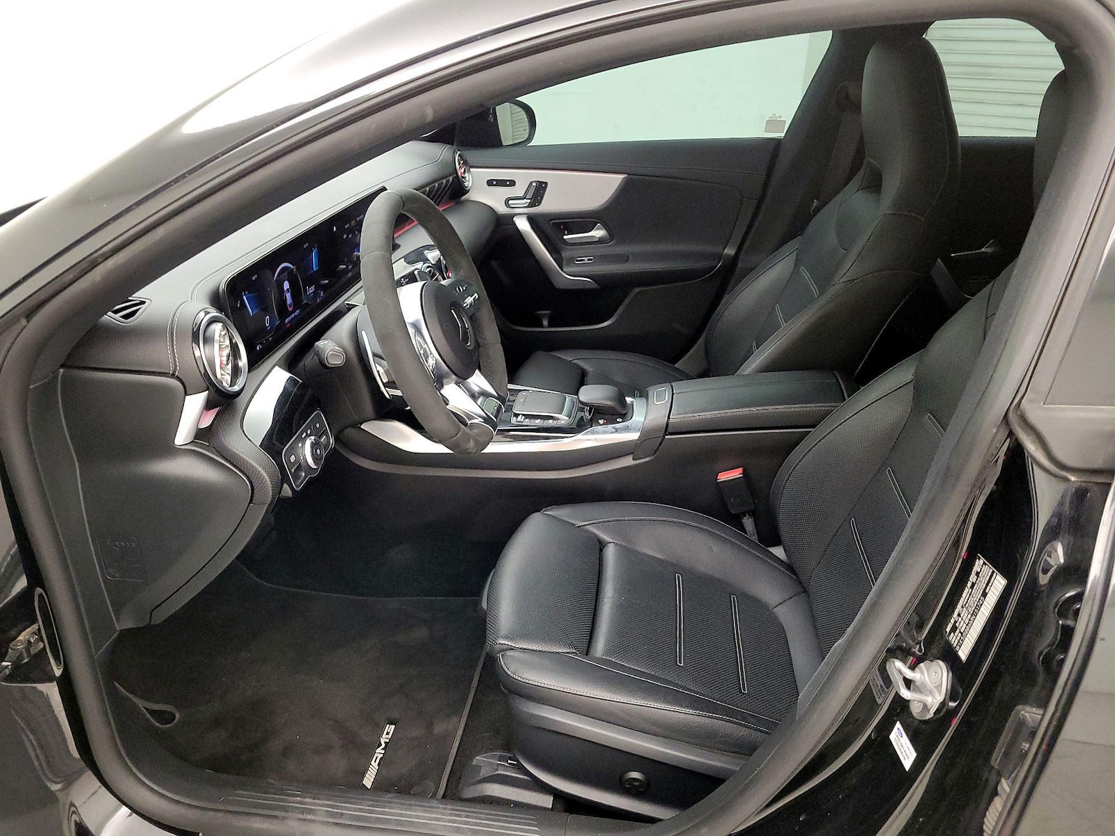 2021 Mercedes-Benz CLA AMG CLA35 - Photo 12