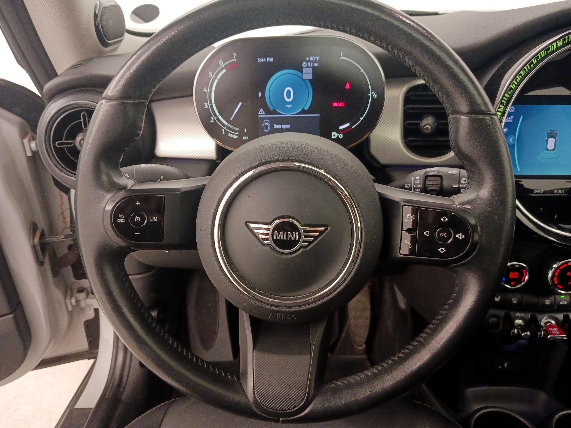 Thumbnail: 2022 MINI Cooper Hardtop - 10