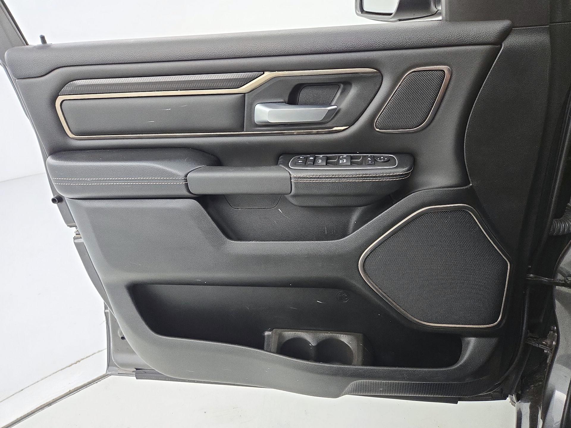 Thumbnail: 2023 RAM 1500 - 10