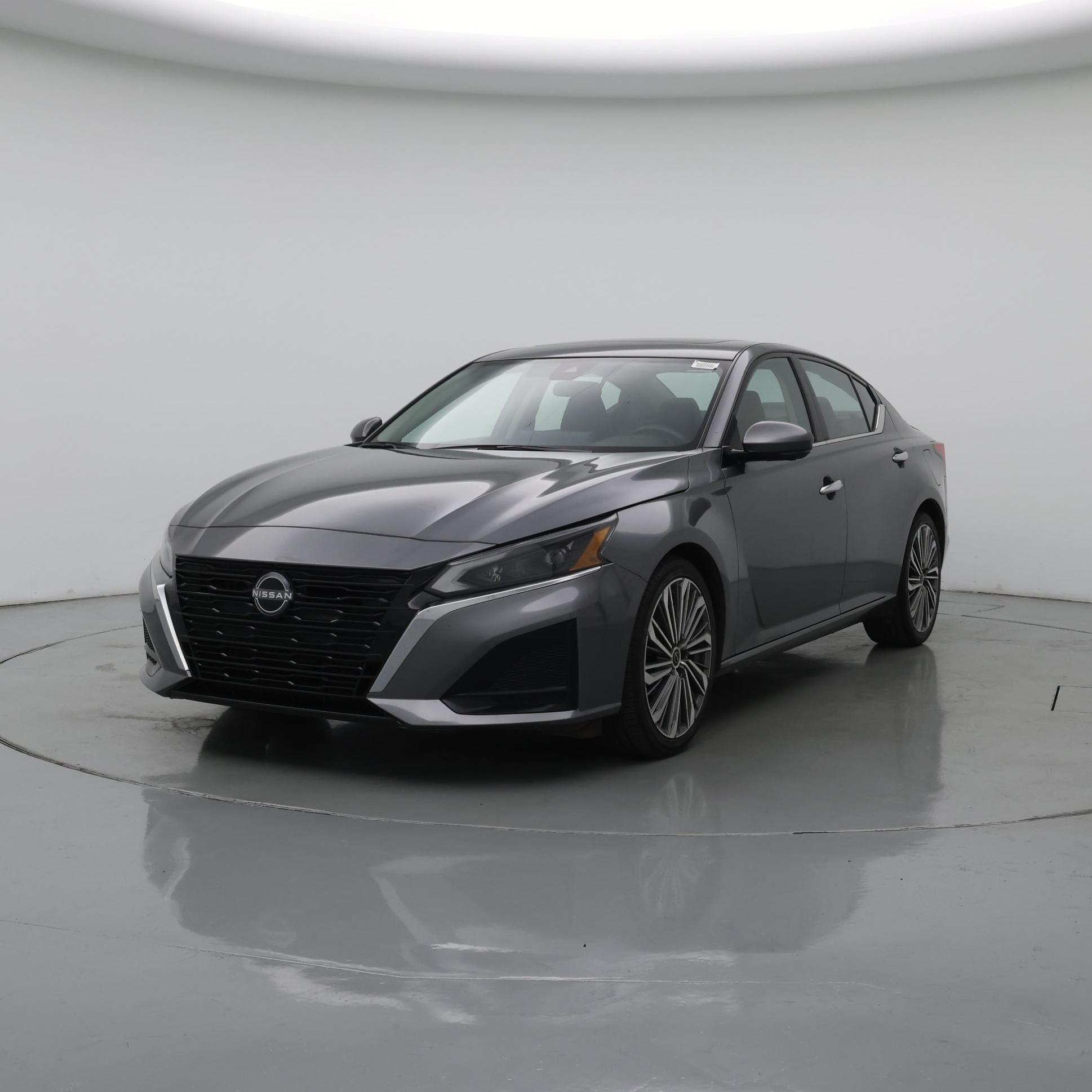 Thumbnail: 2023 Nissan Altima - 4