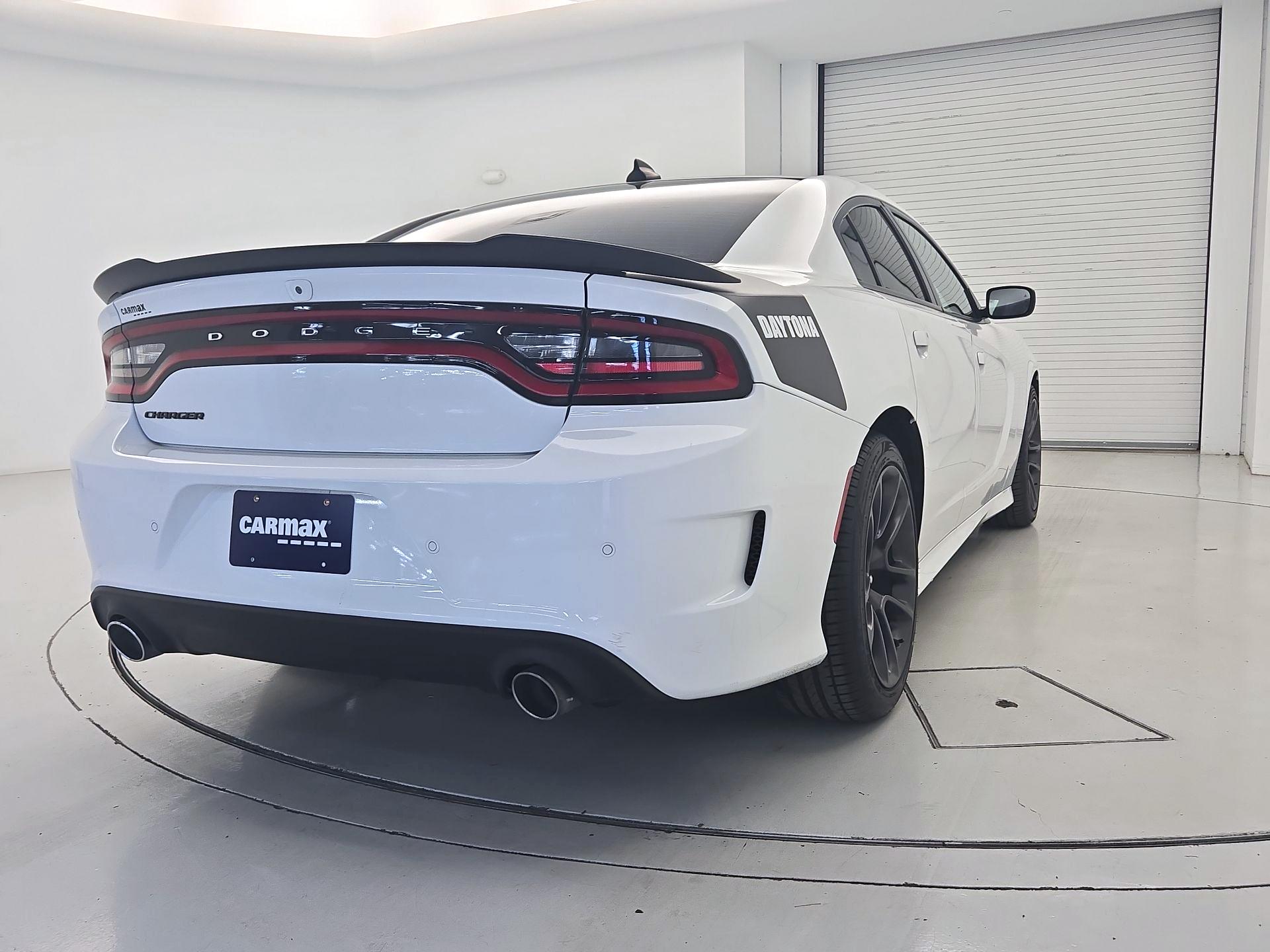 Thumbnail: 2020 Dodge Charger - 5