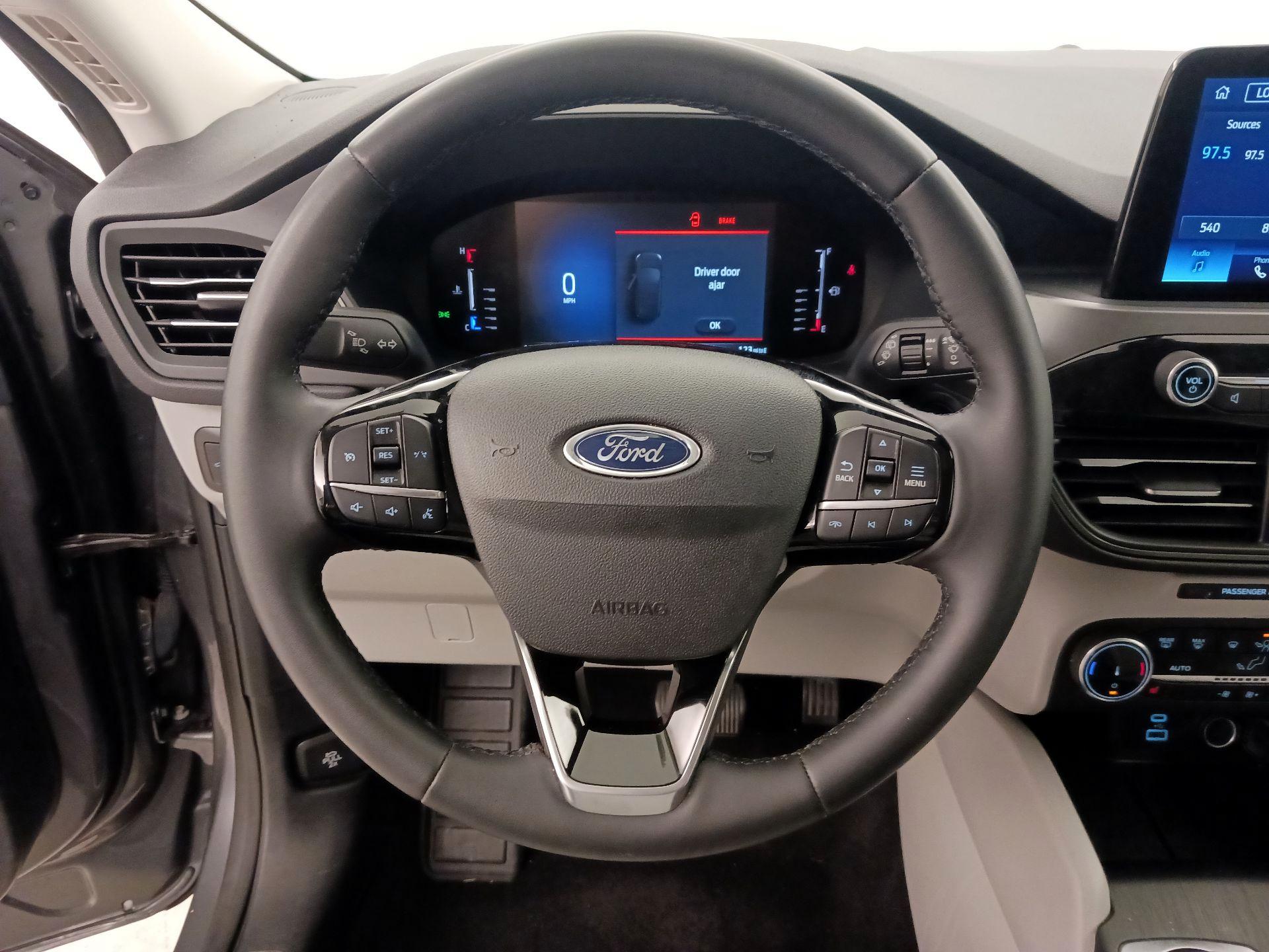 Thumbnail: 2023 Ford Escape - 10