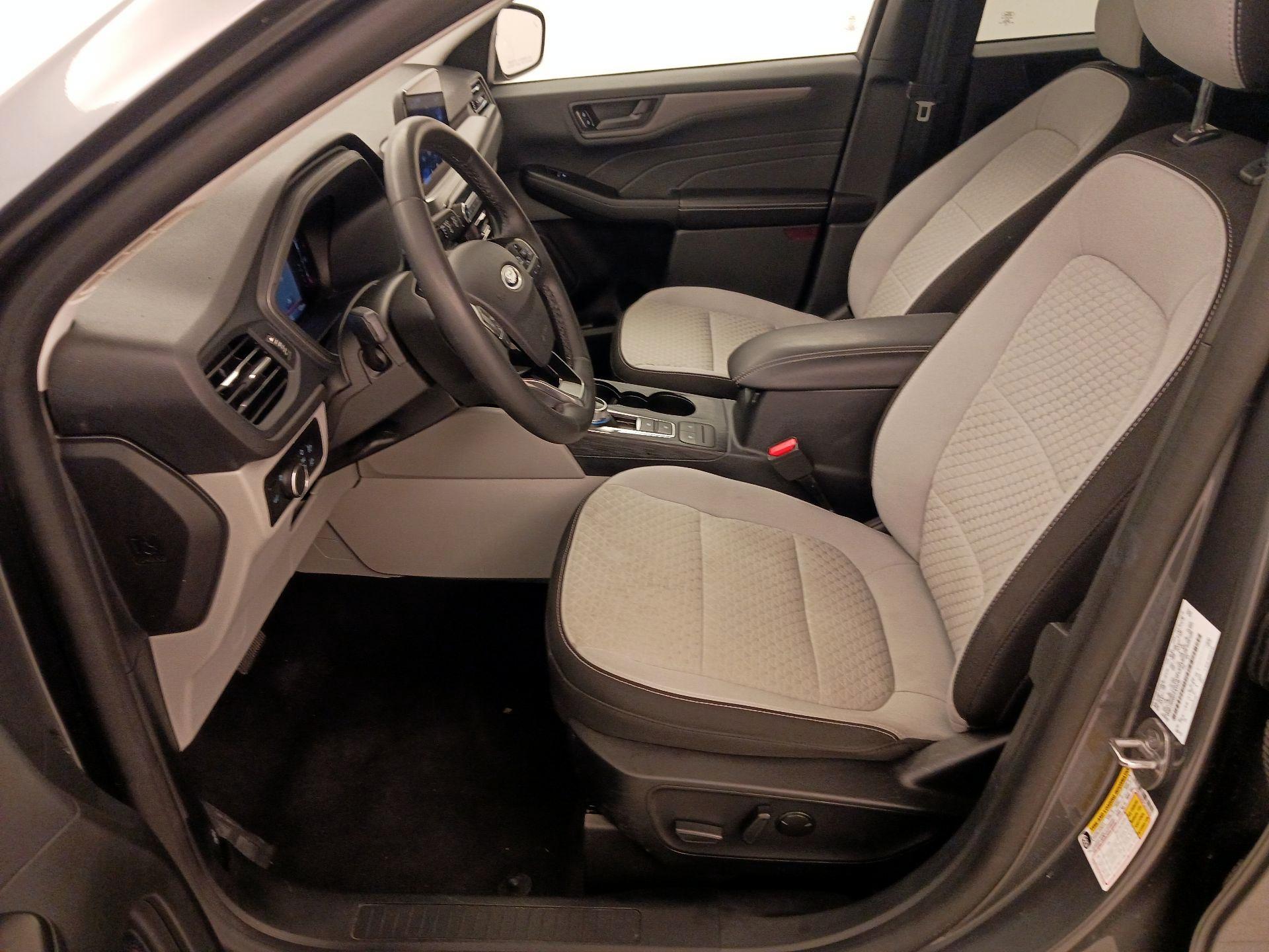 Thumbnail: 2023 Ford Escape - 11
