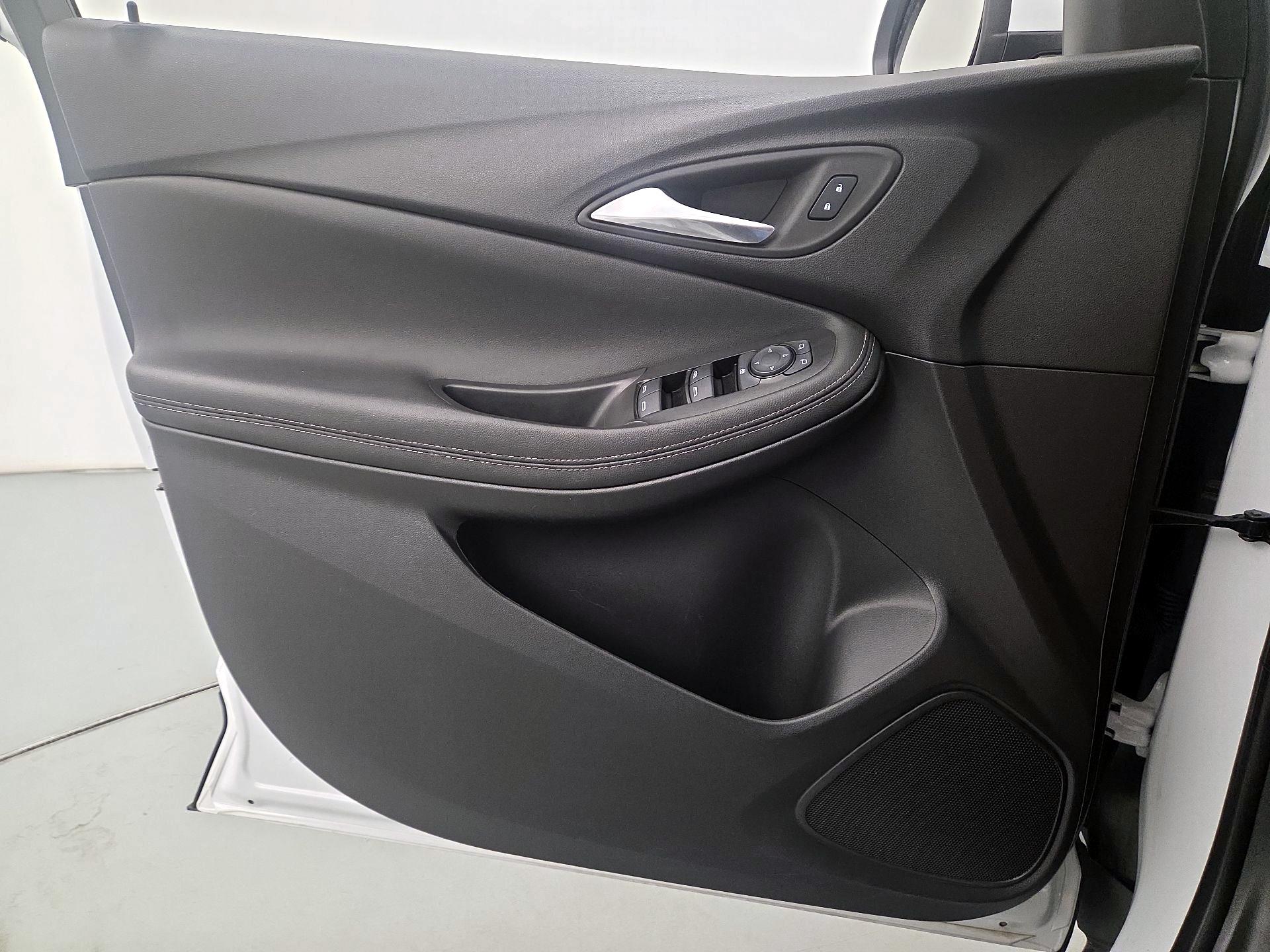 Thumbnail: 2025 Buick Encore GX - 12