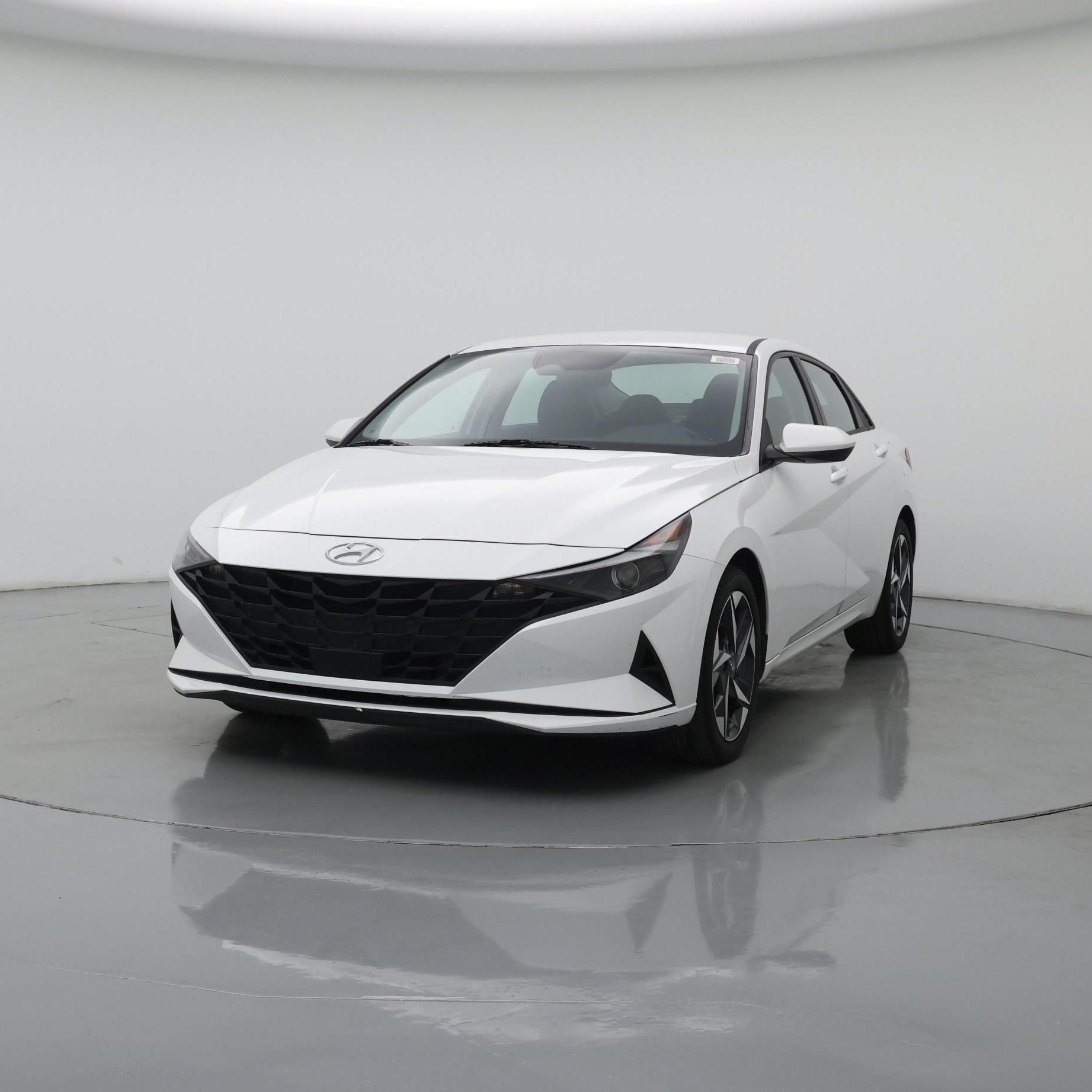 Thumbnail: 2023 Hyundai Elantra - 4