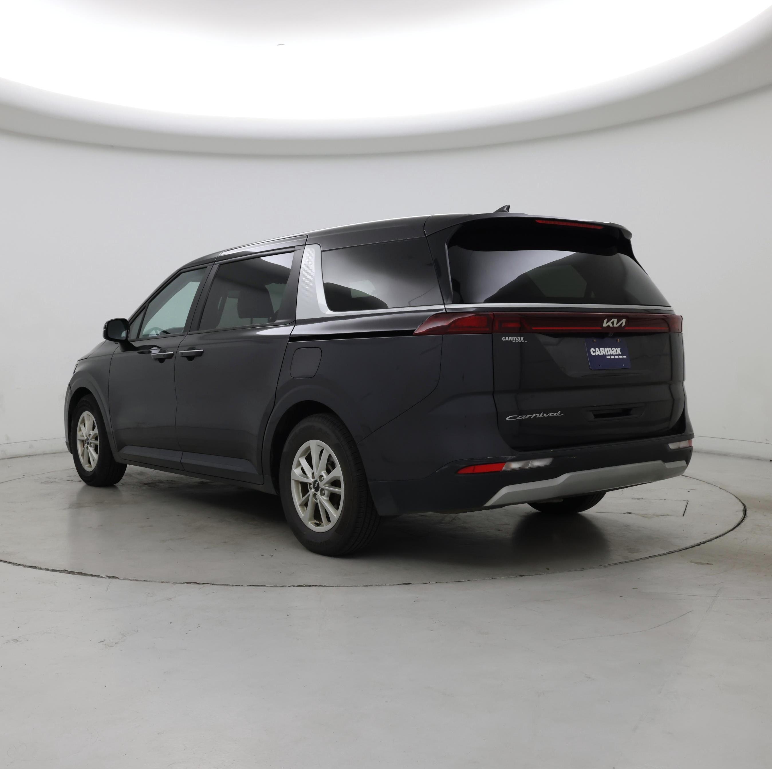 Thumbnail: 2022 Kia Carnival - 2