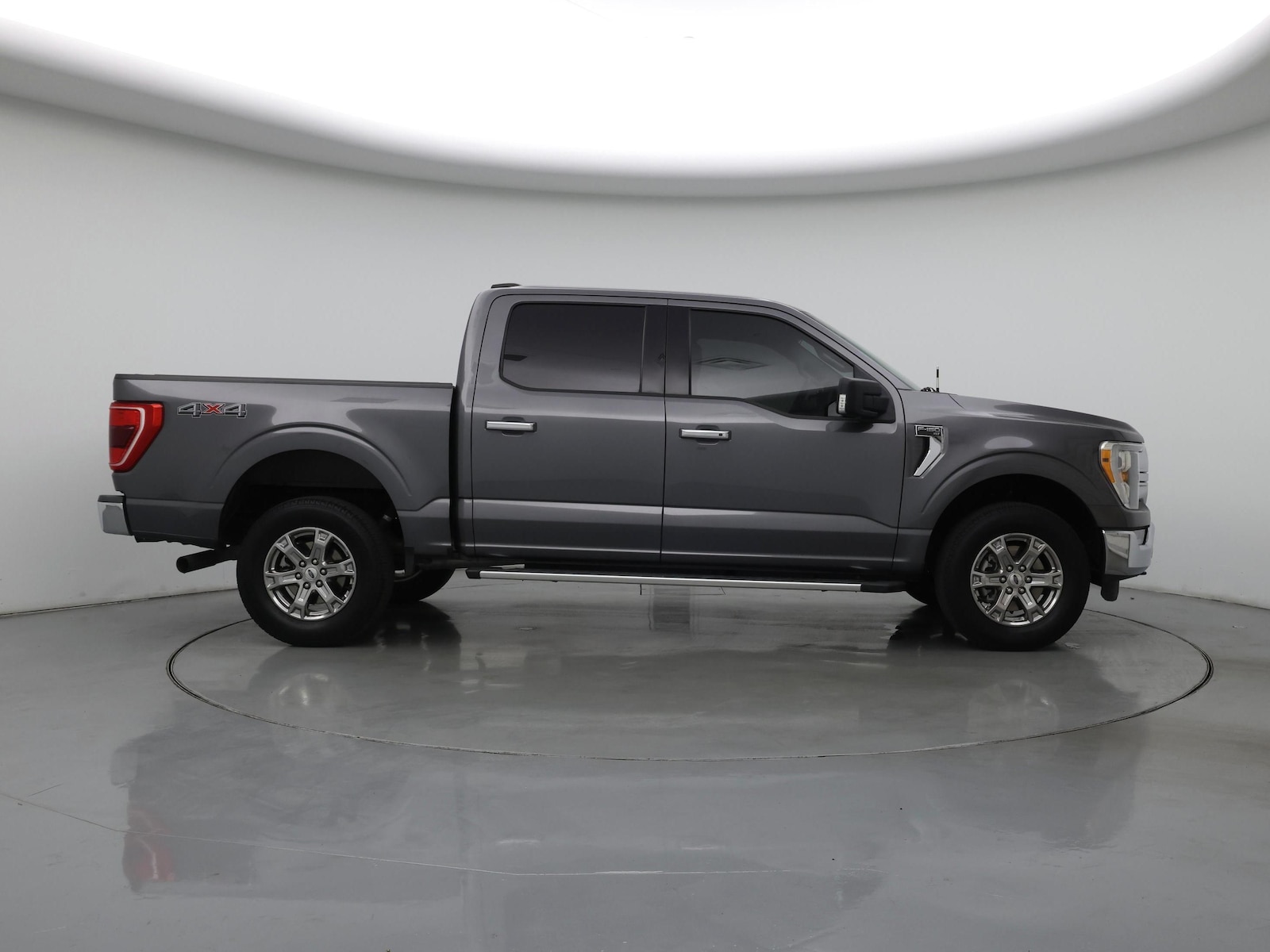 2022 Ford F-150 XLT - Photo 8