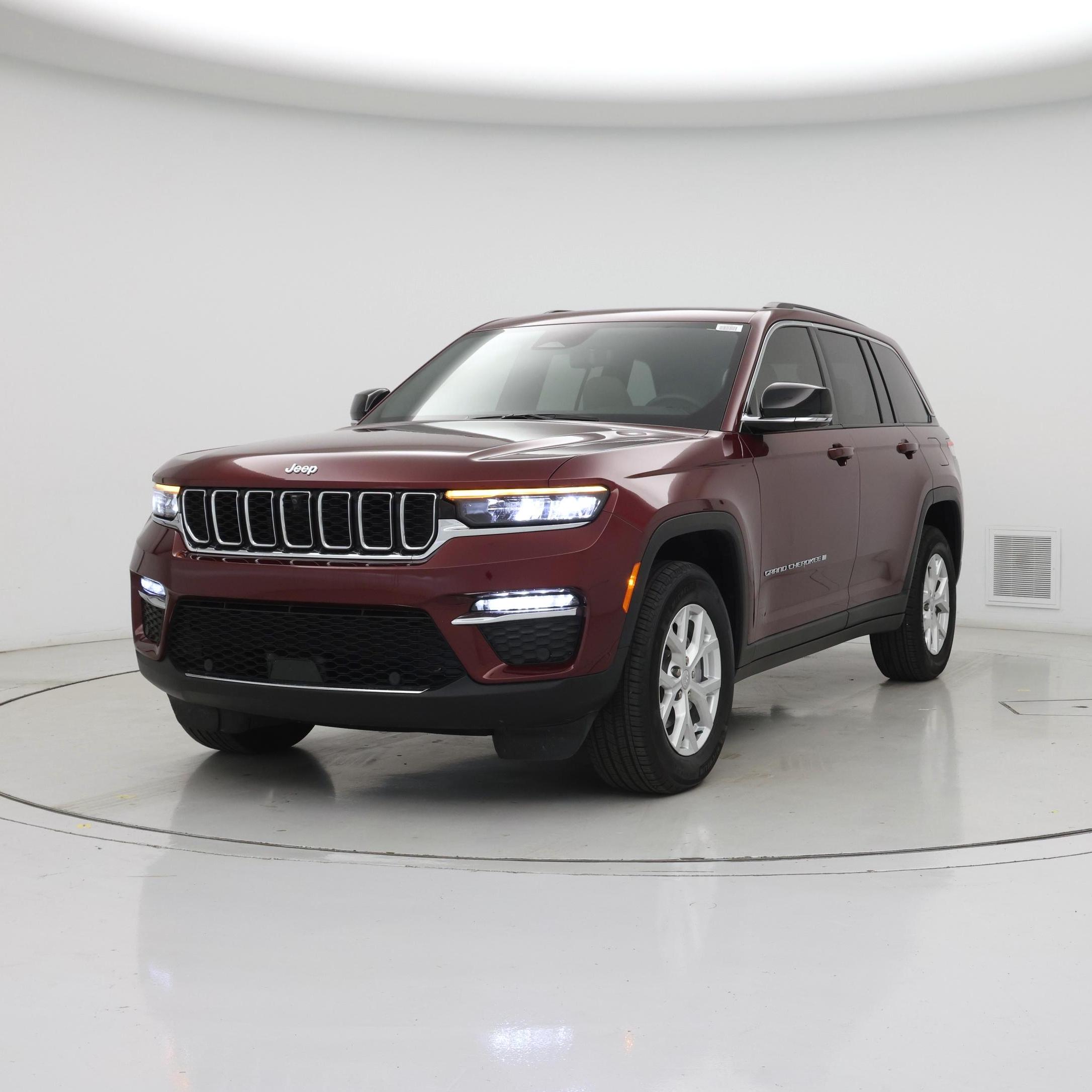 Thumbnail: 2023 Jeep Grand Cherokee - 4