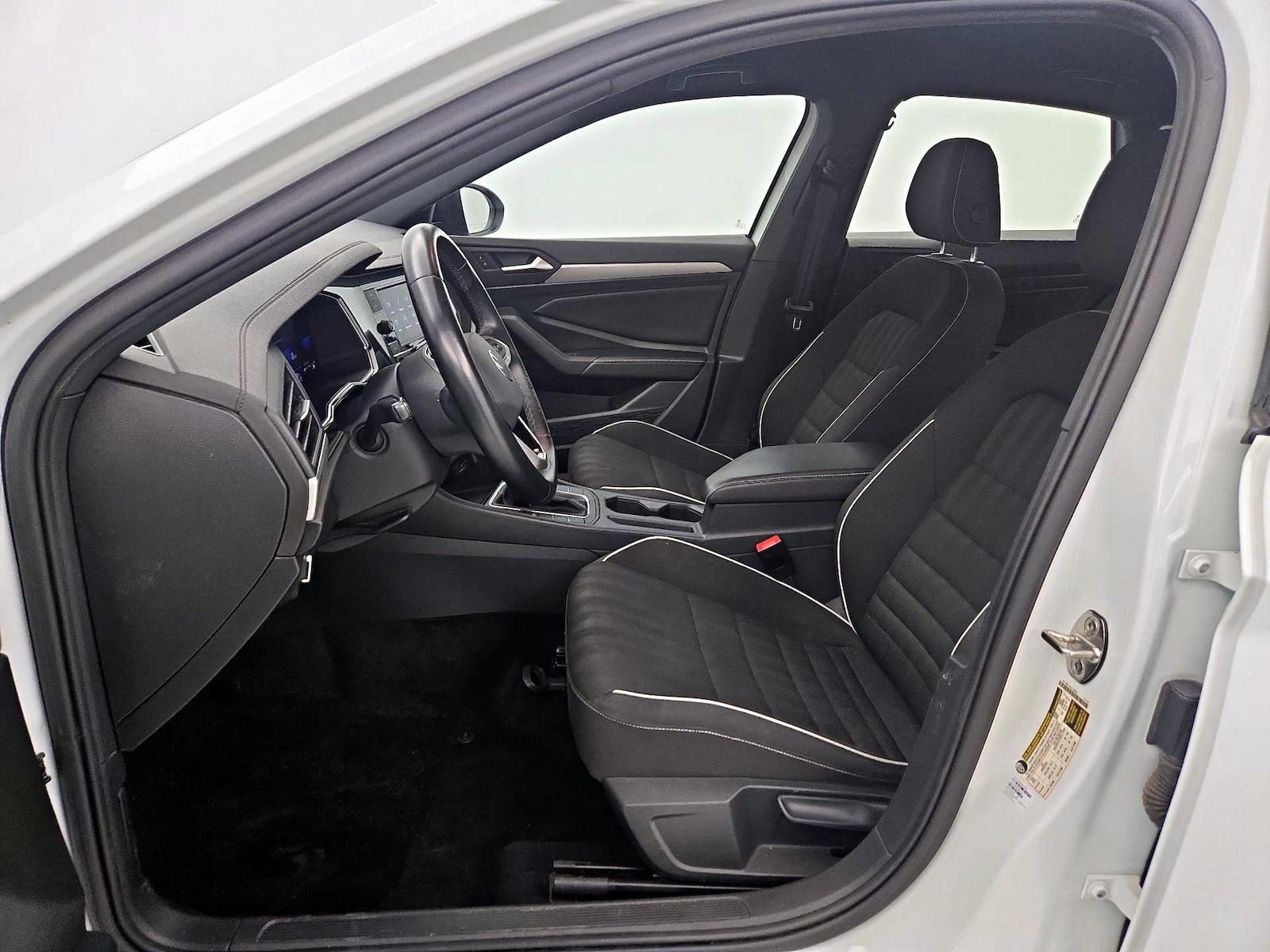 2023 Volkswagen Jetta Sport - Photo 12
