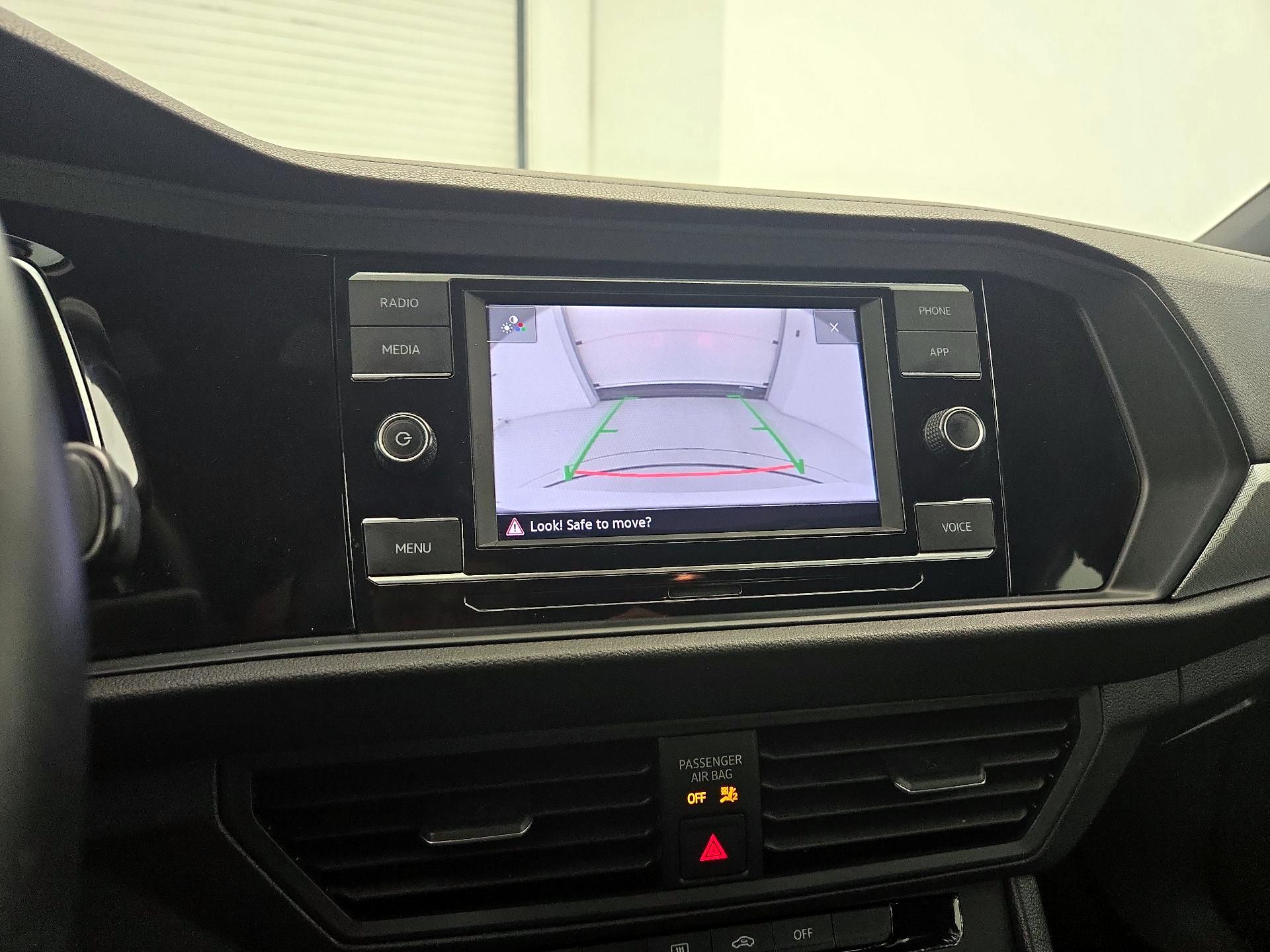 Thumbnail: 2023 Volkswagen Jetta - 14