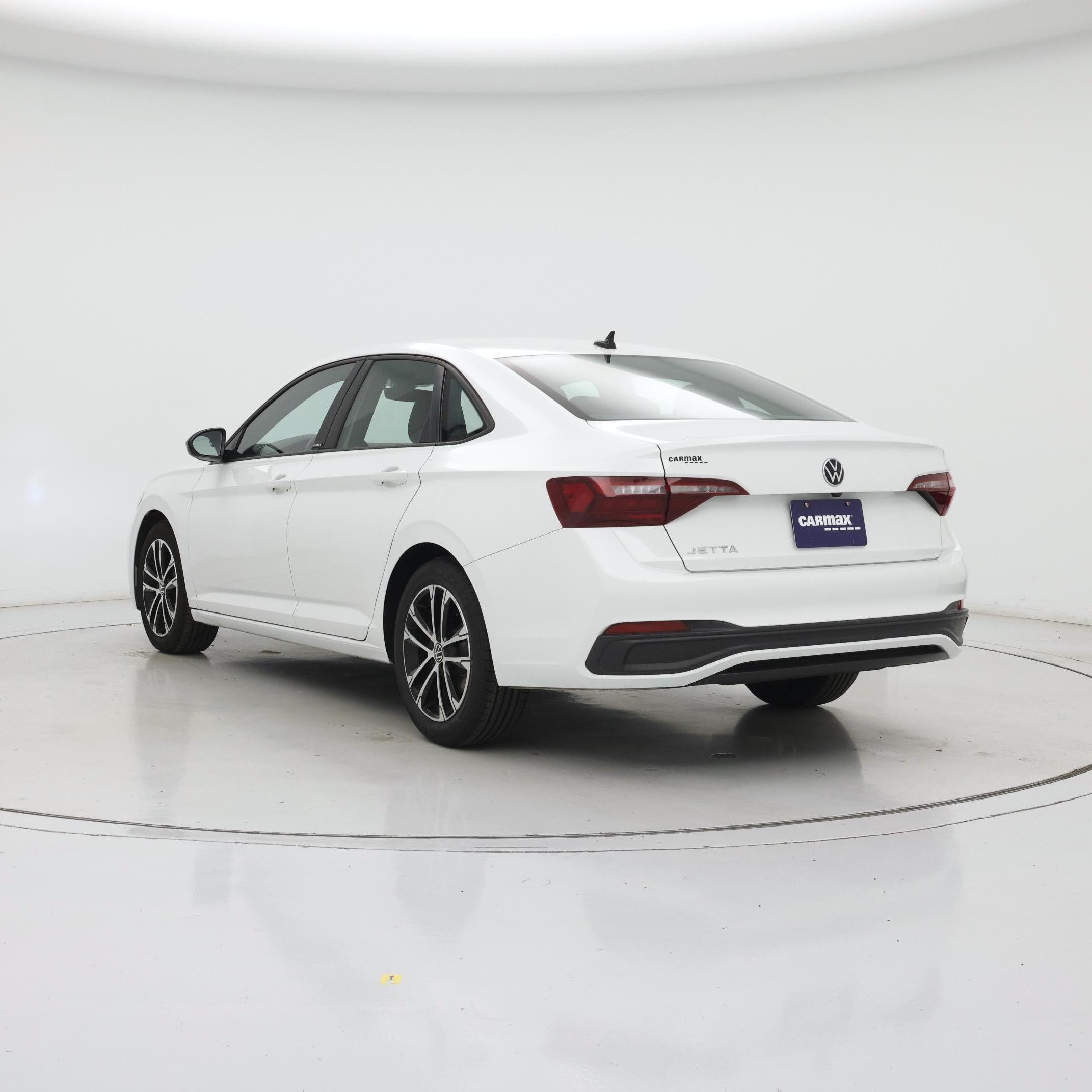 Thumbnail: 2023 Volkswagen Jetta - 2