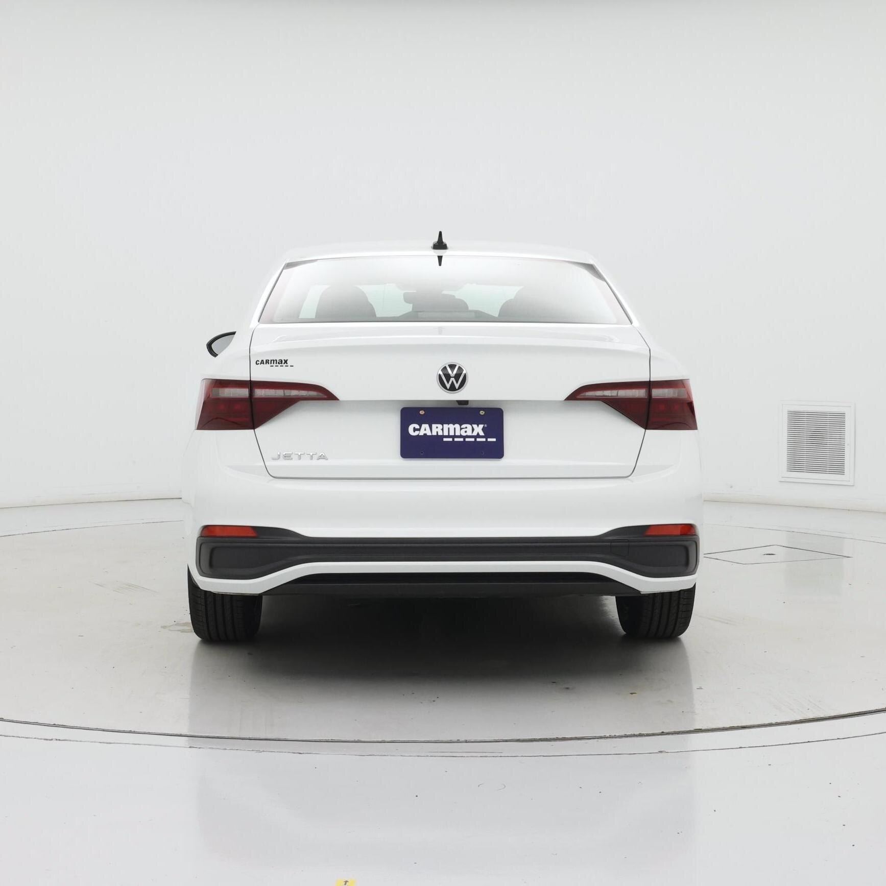 Thumbnail: 2023 Volkswagen Jetta - 6