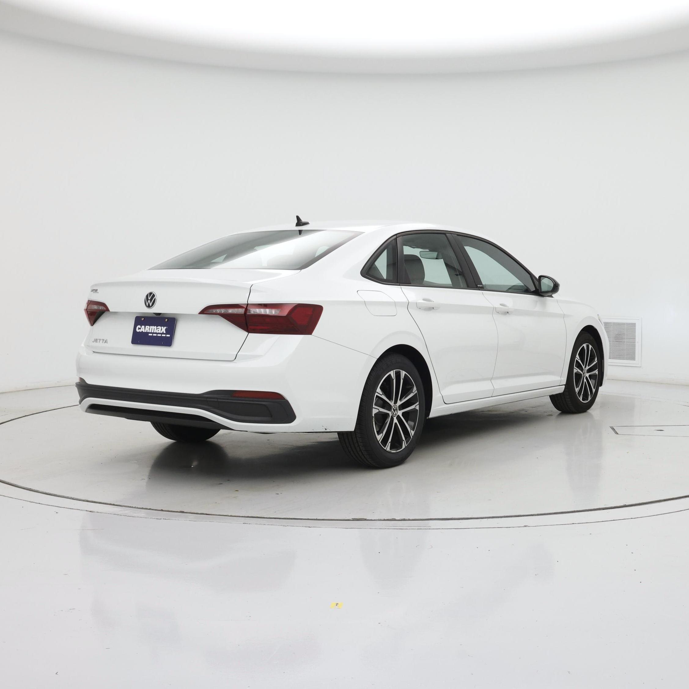 Thumbnail: 2023 Volkswagen Jetta - 8