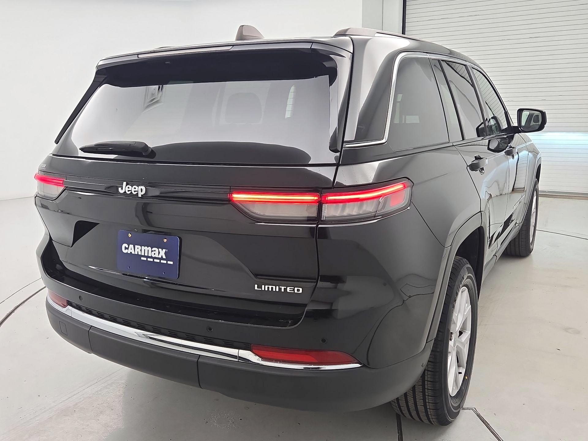 Thumbnail: 2022 Jeep Grand Cherokee - 5