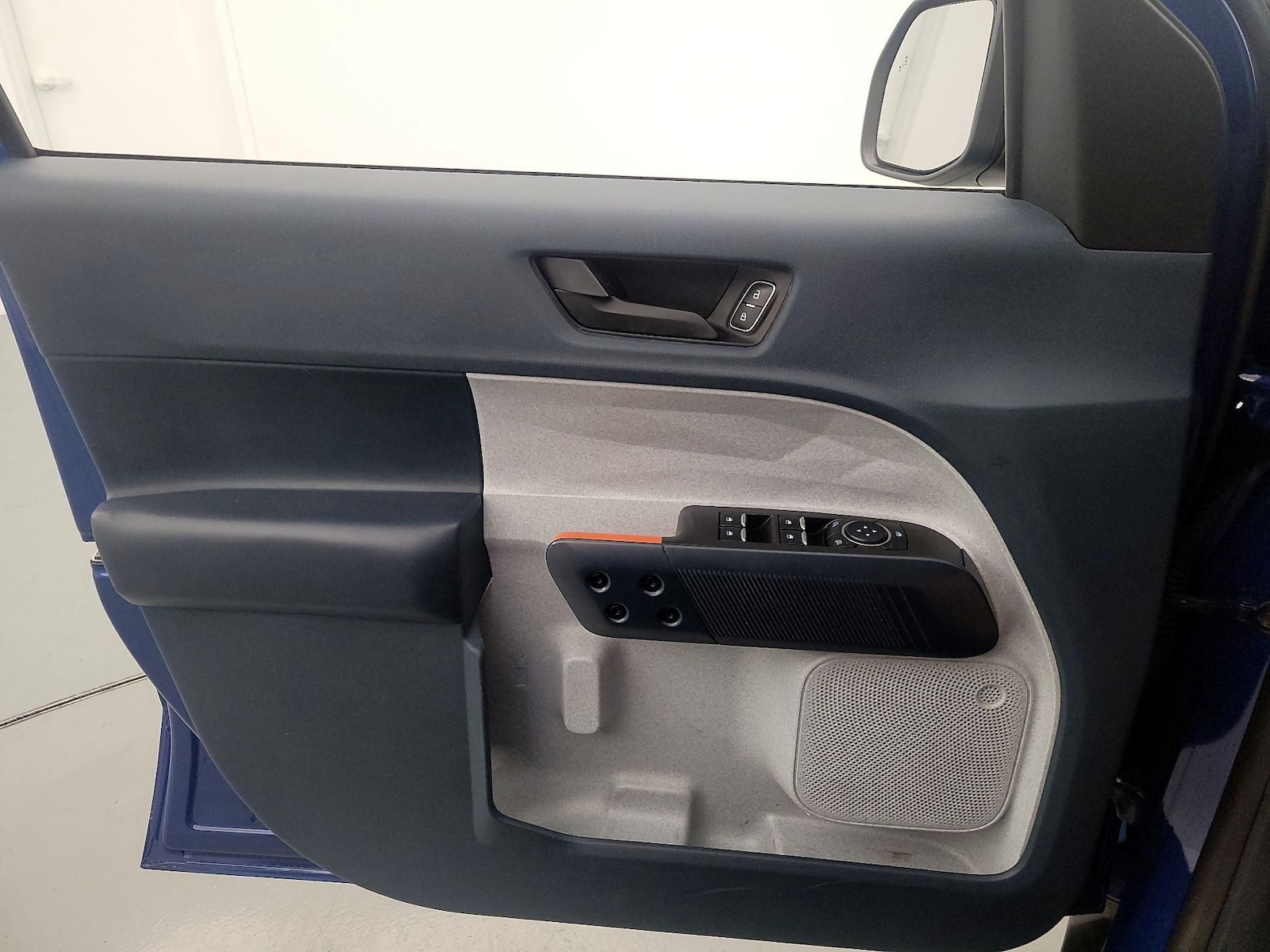2023 Ford Maverick XLT - Photo 13