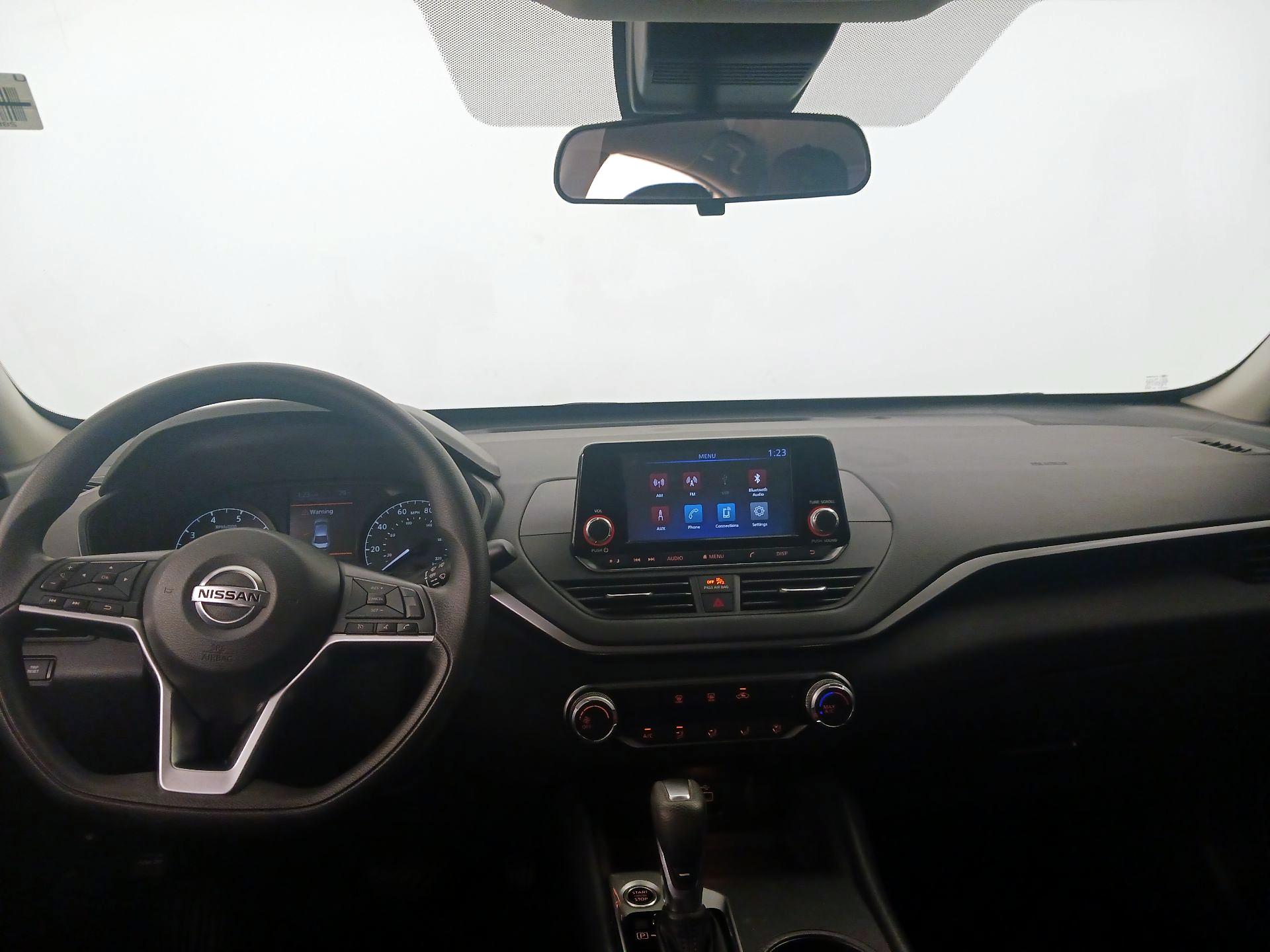 Thumbnail: 2021 Nissan Altima - 9