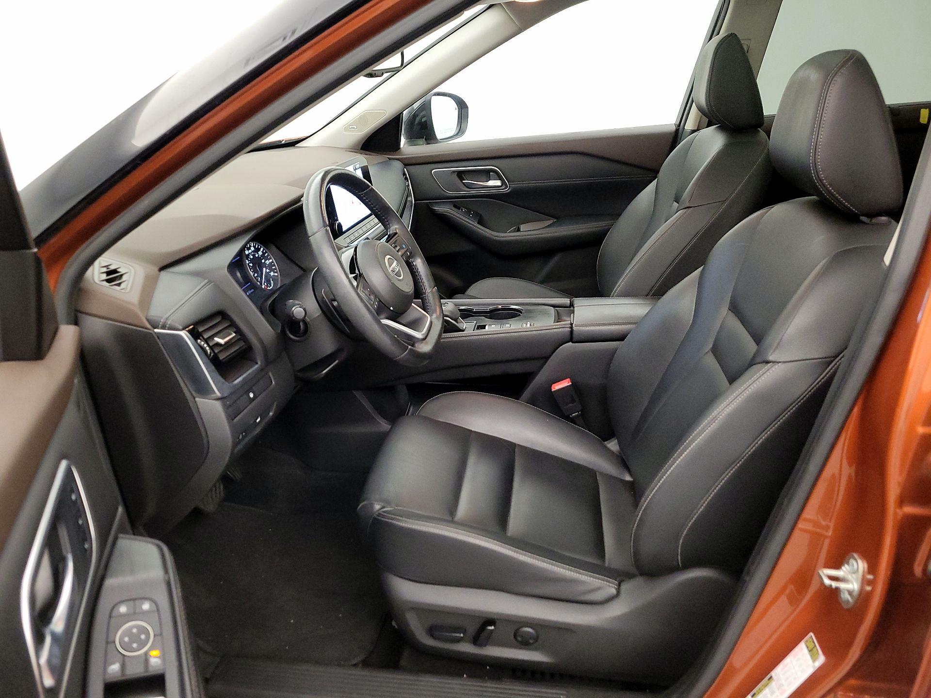 Thumbnail: 2021 Nissan Rogue - 11