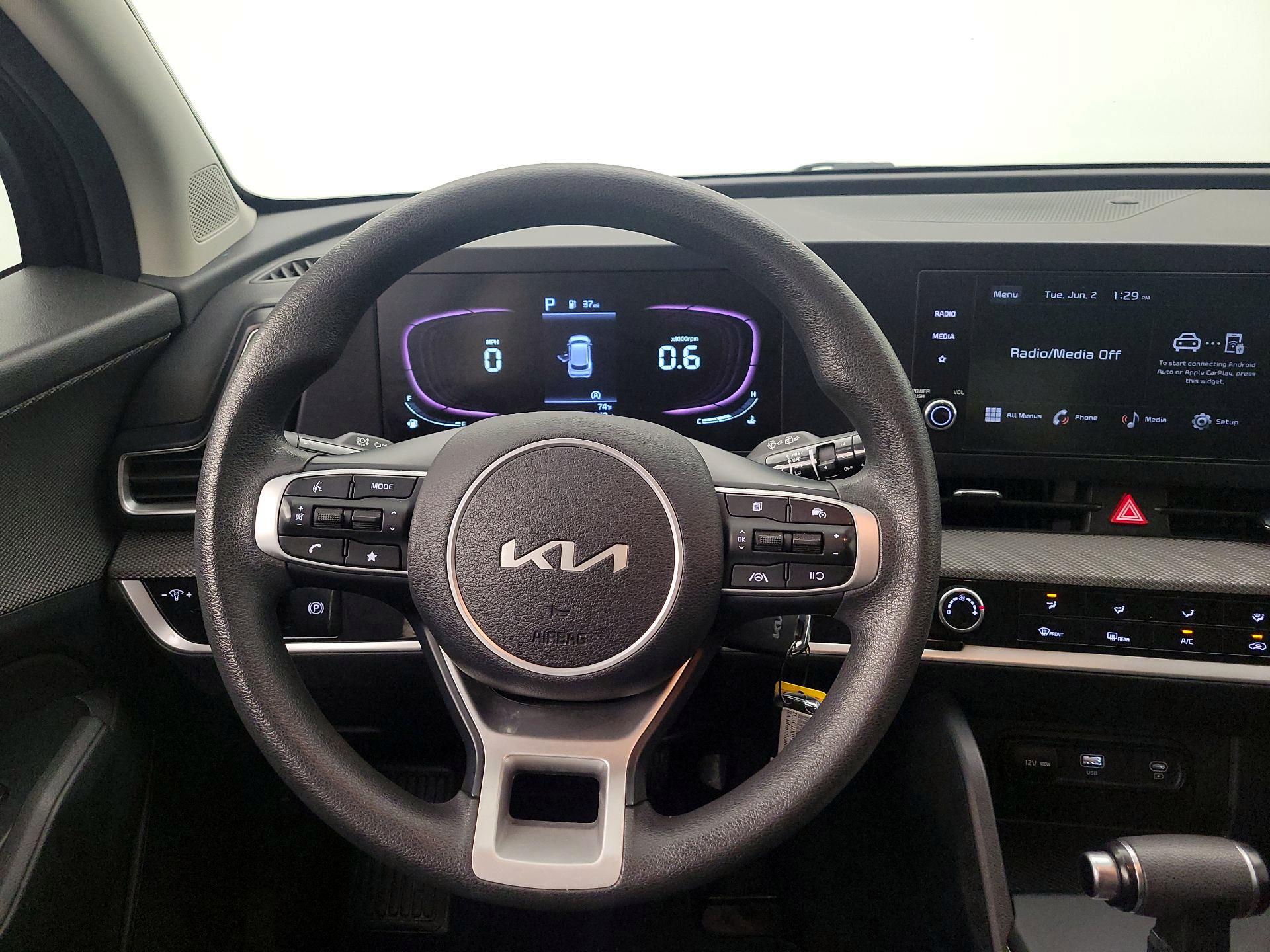 Thumbnail: 2023 Kia Sportage - 10
