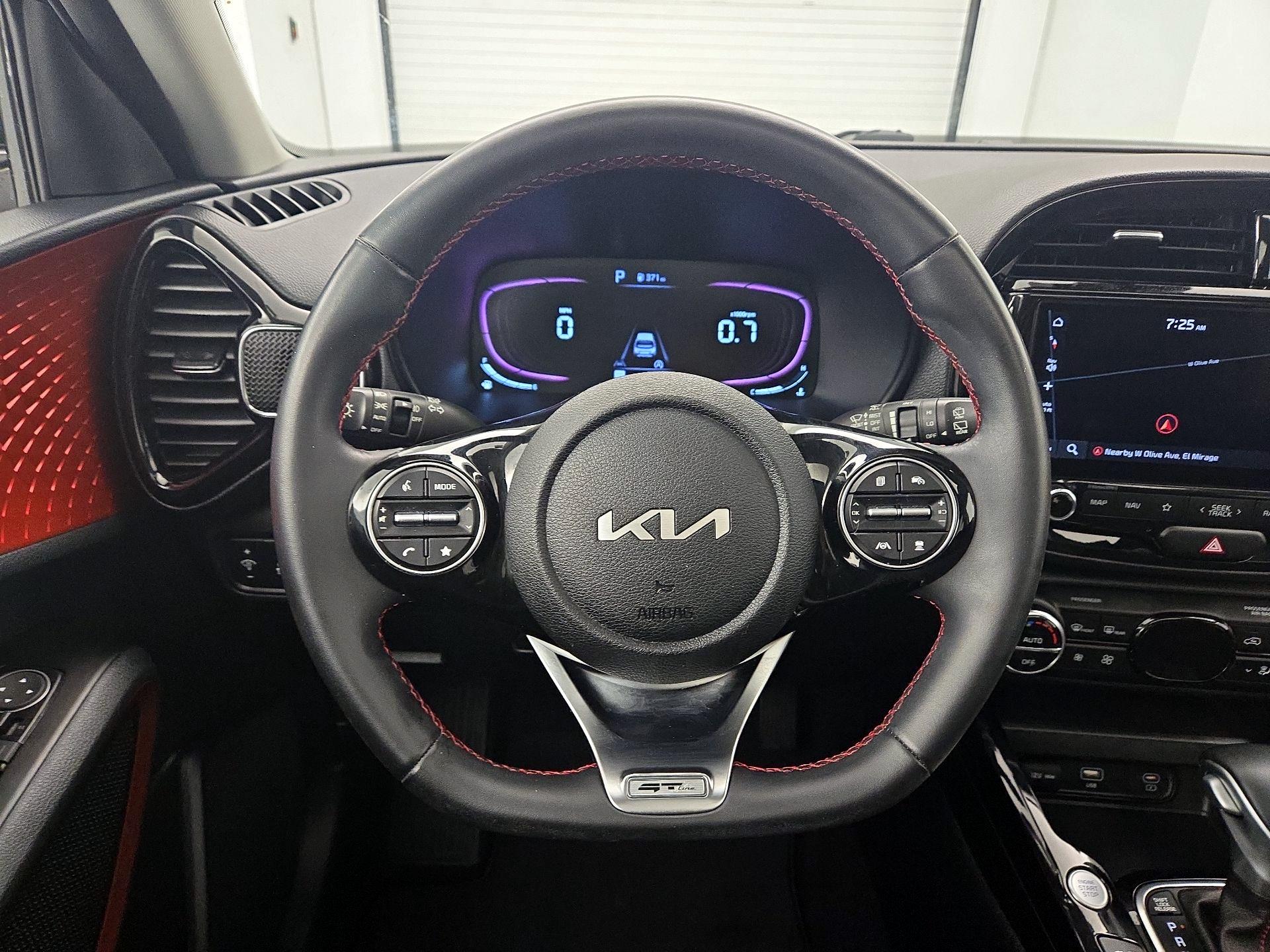 Thumbnail: 2023 Kia Soul - 10