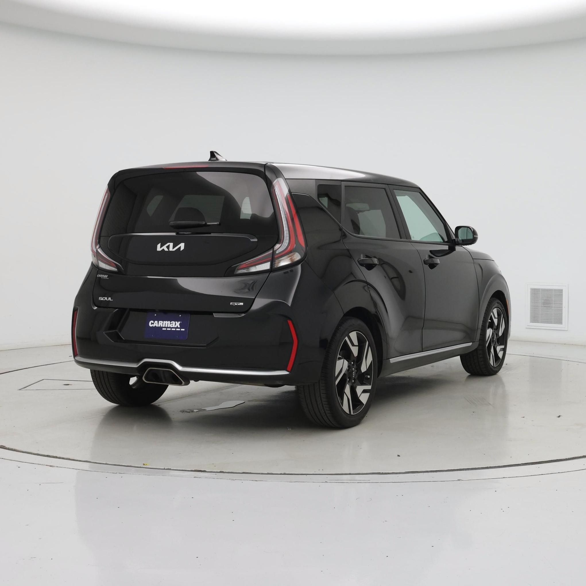 Thumbnail: 2023 Kia Soul - 8