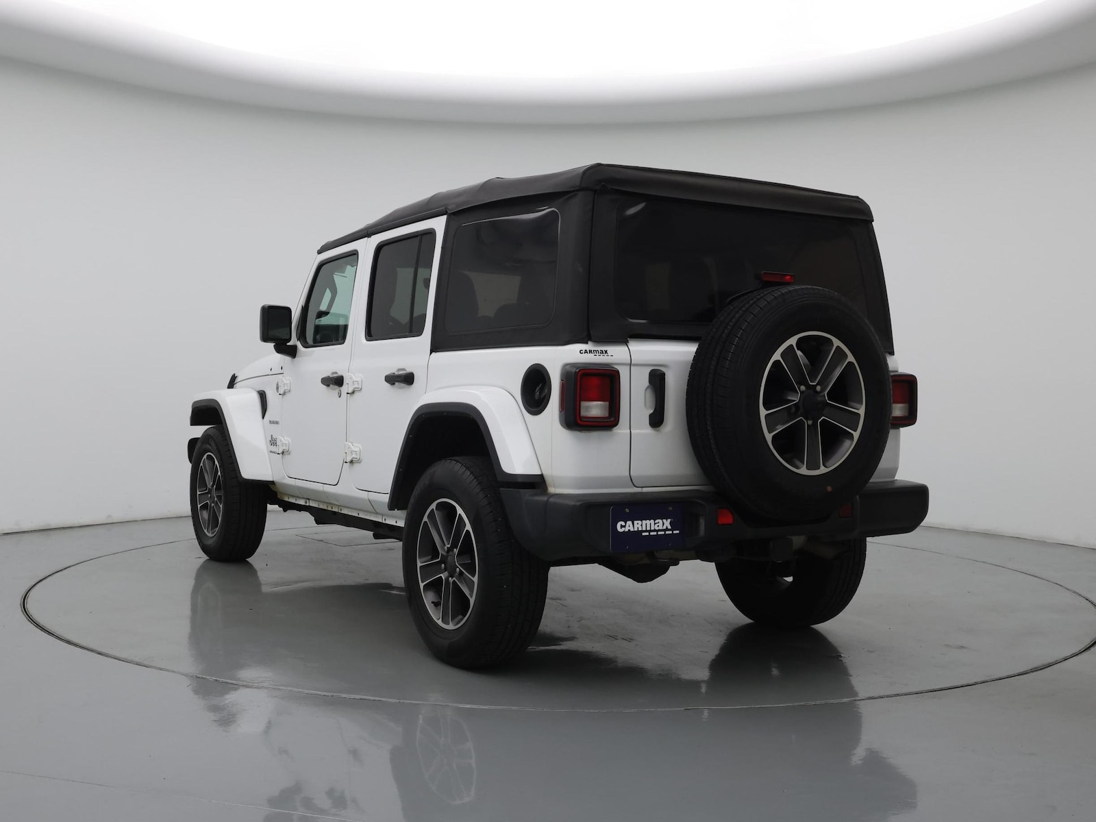 2023 Jeep Wrangler 4-Door Sahara - Photo 3