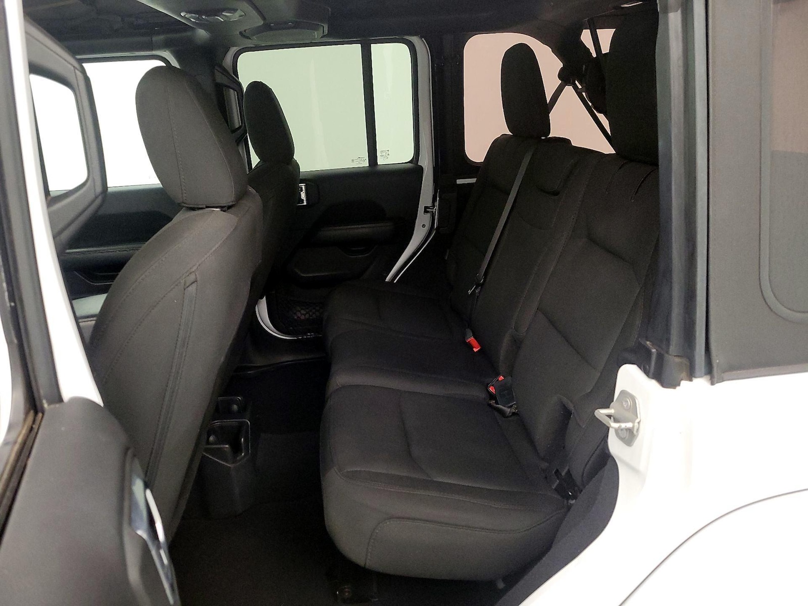 2023 Jeep Wrangler 4-Door Sahara - Photo 21