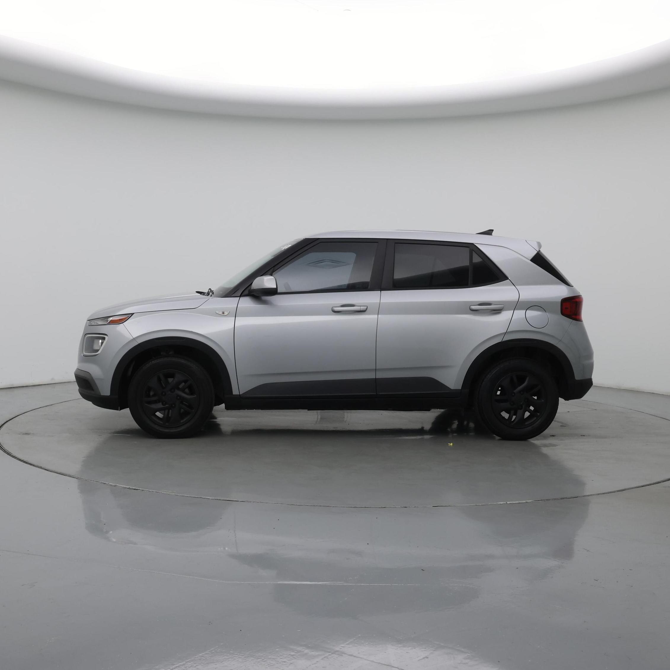Thumbnail: 2021 Hyundai Venue - 3