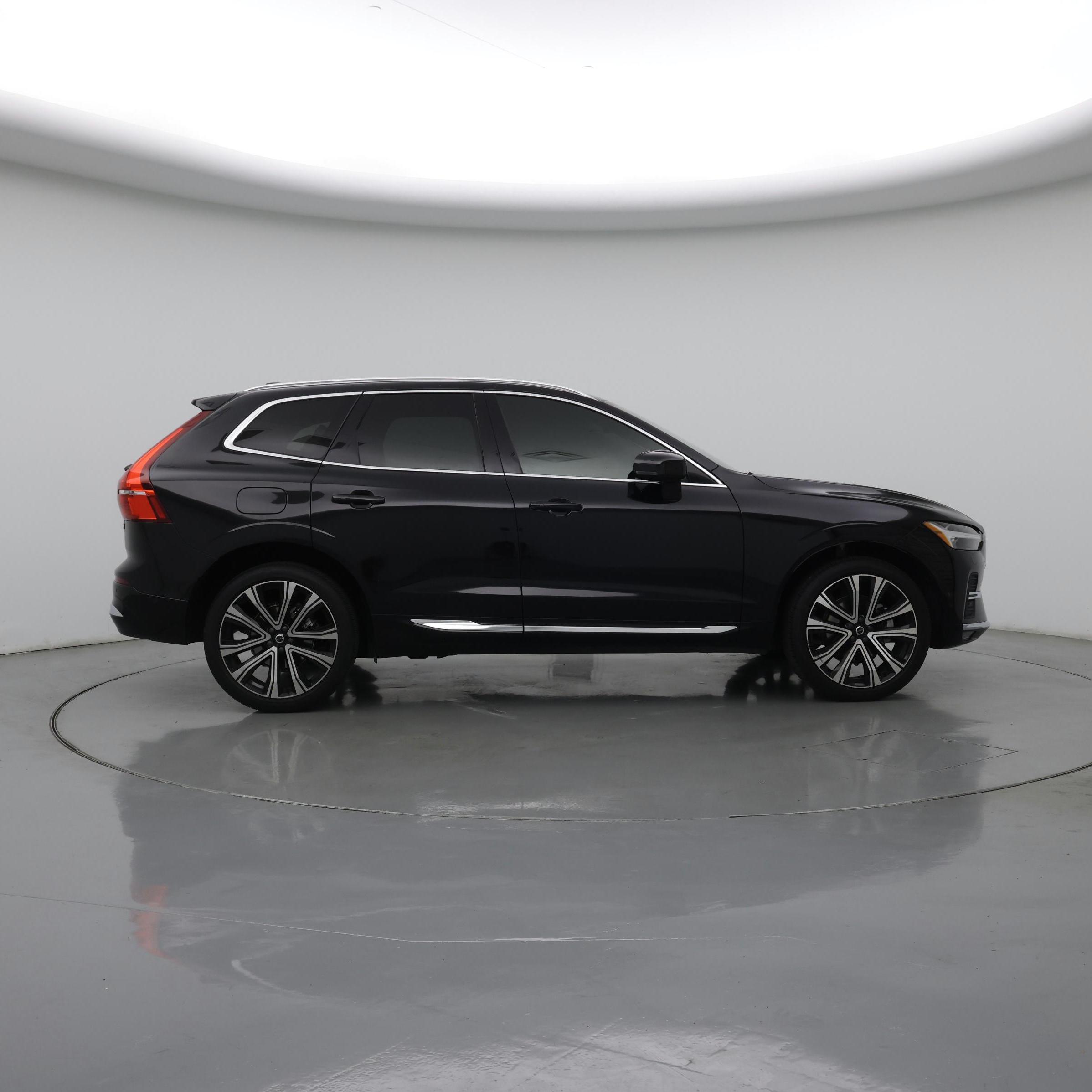Thumbnail: 2023 Volvo XC60 - 7