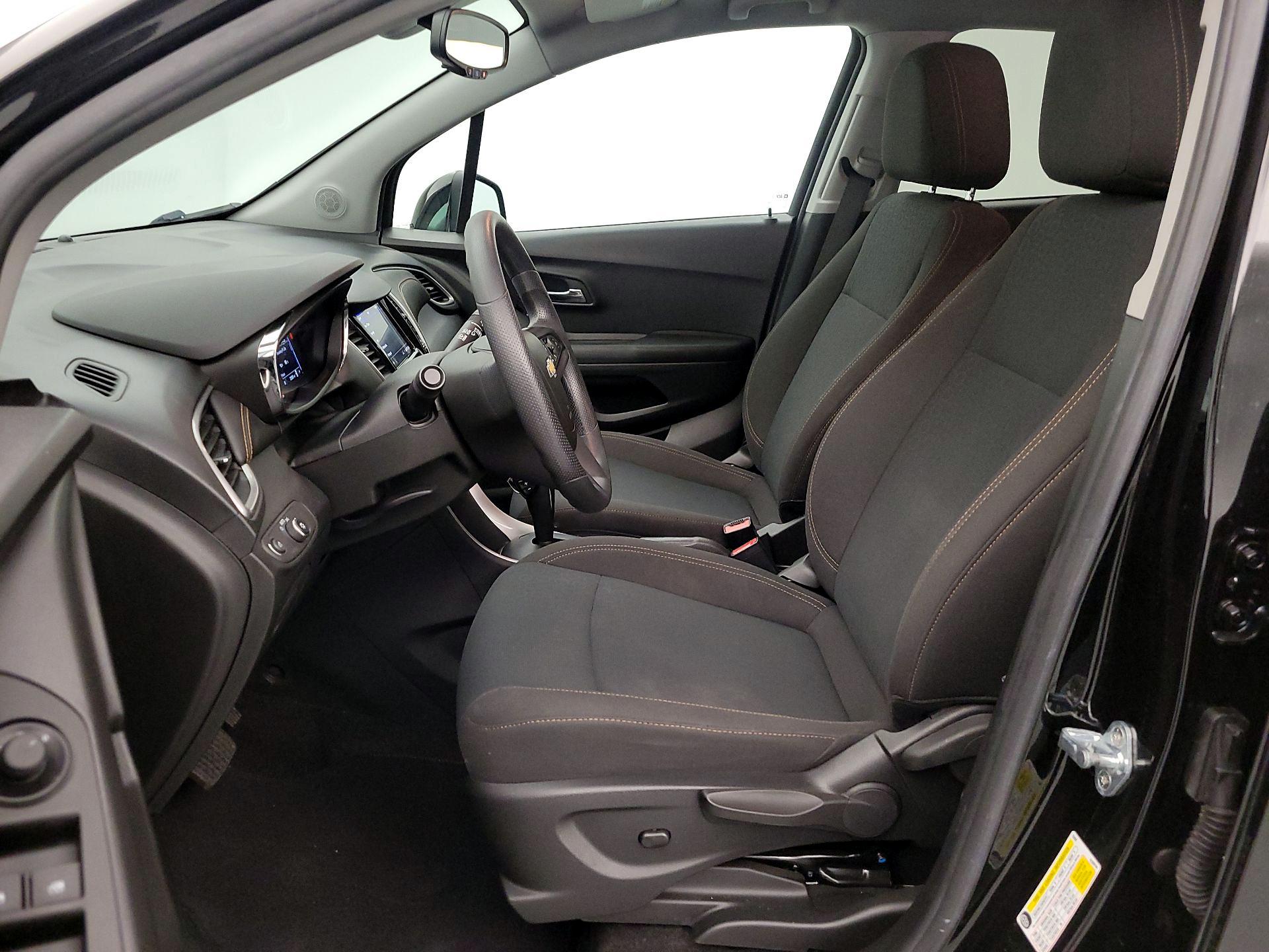 Thumbnail: 2022 Chevrolet Trax - 11