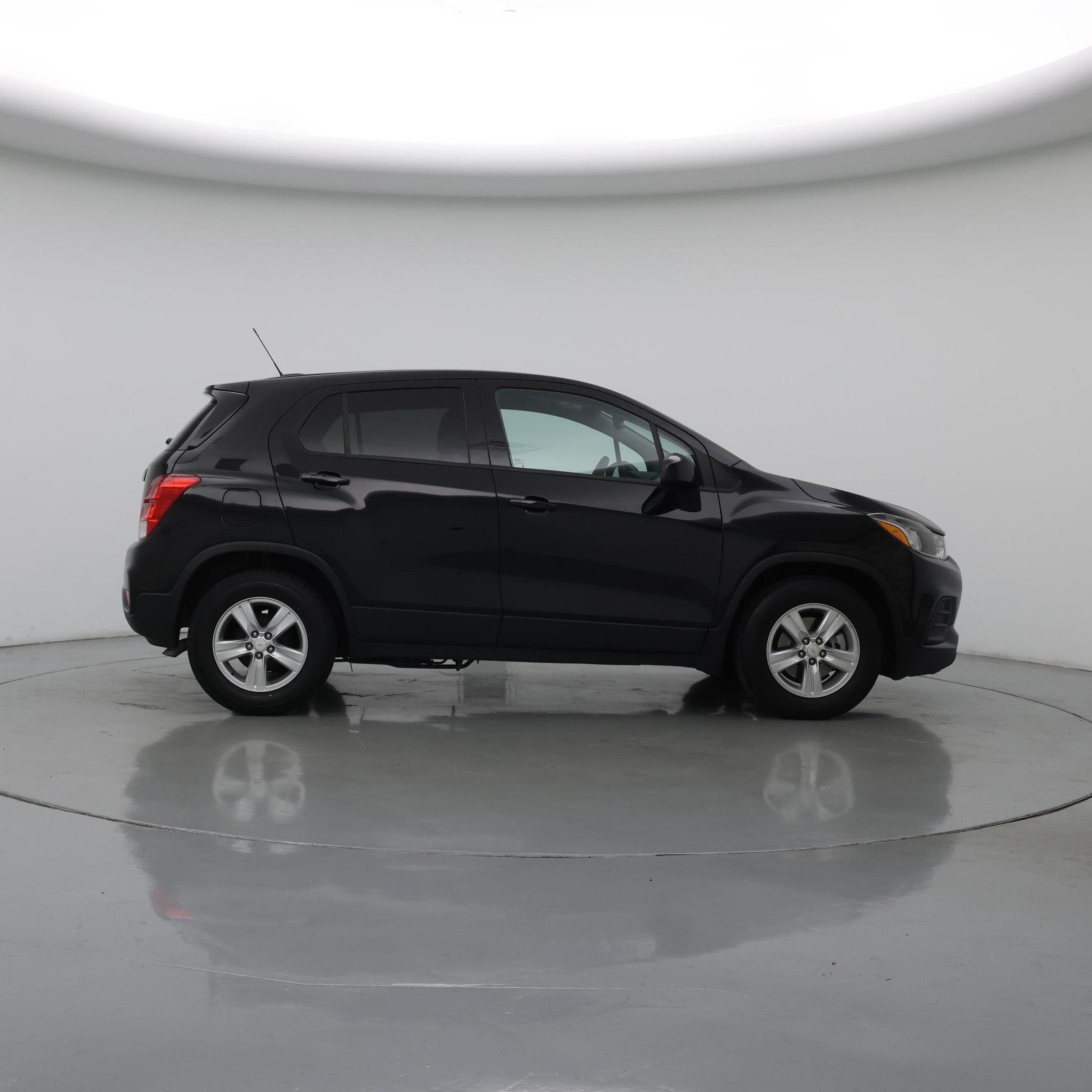 Thumbnail: 2022 Chevrolet Trax - 7