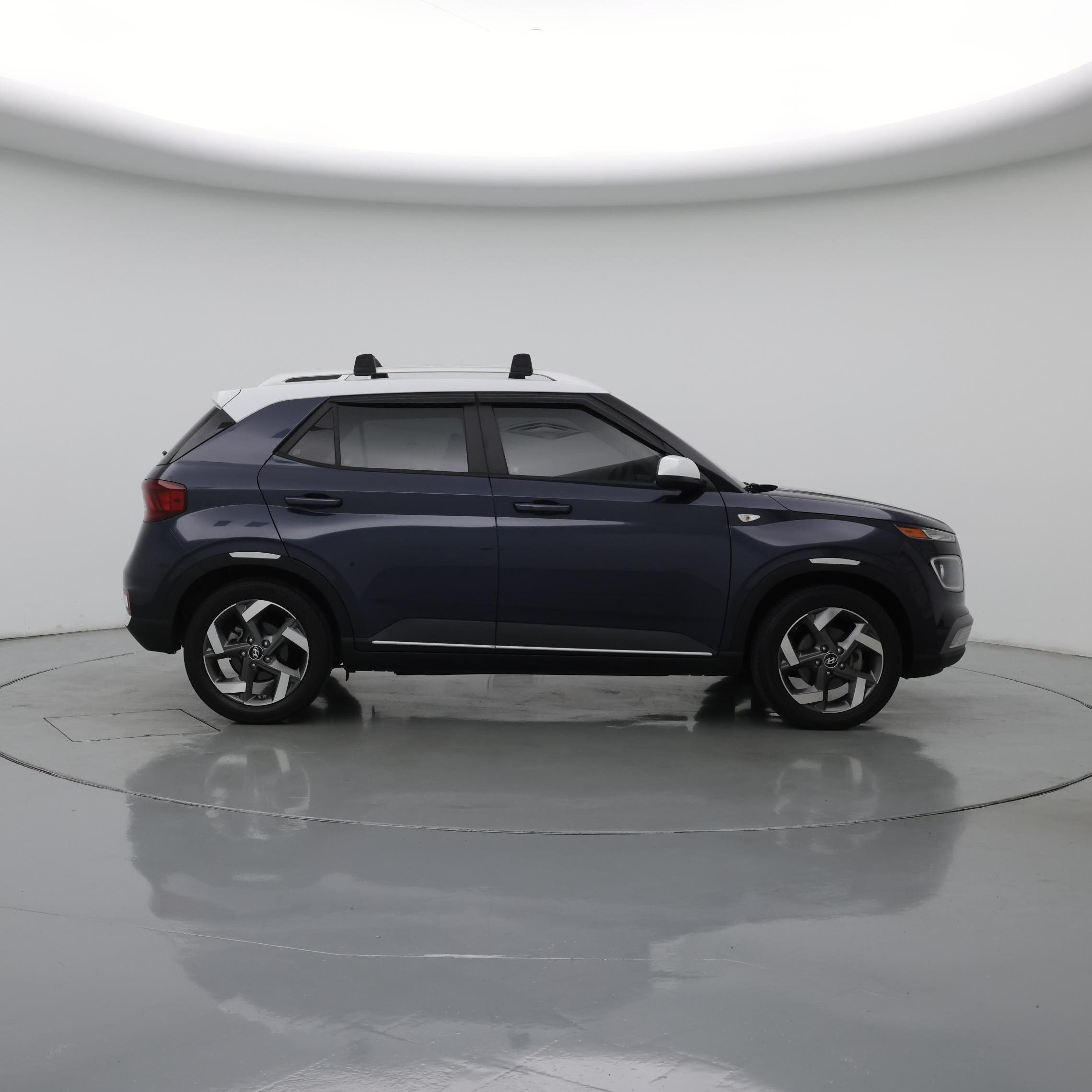 Thumbnail: 2021 Hyundai Venue - 7