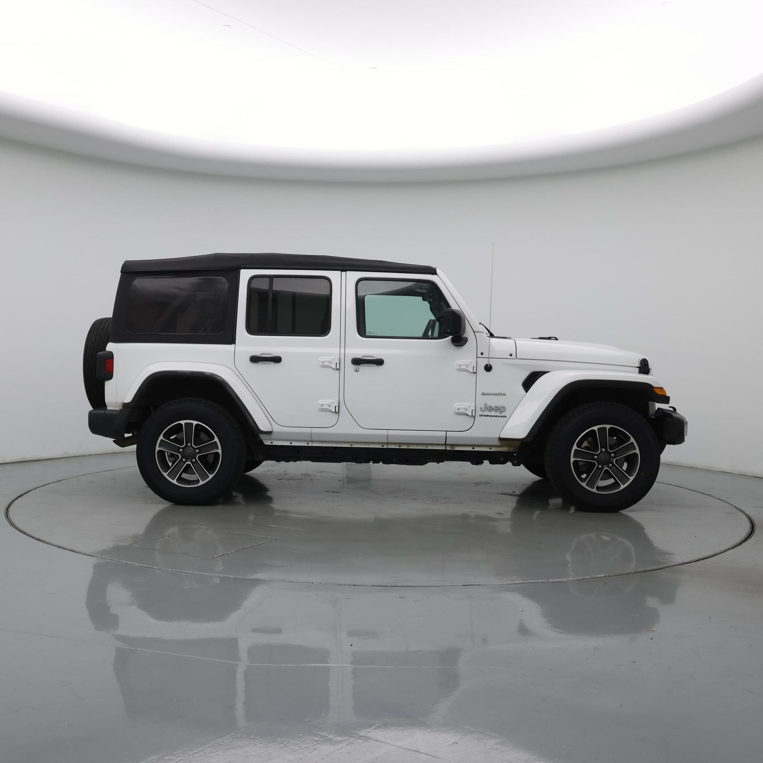 Thumbnail: 2023 Jeep Wrangler - 7