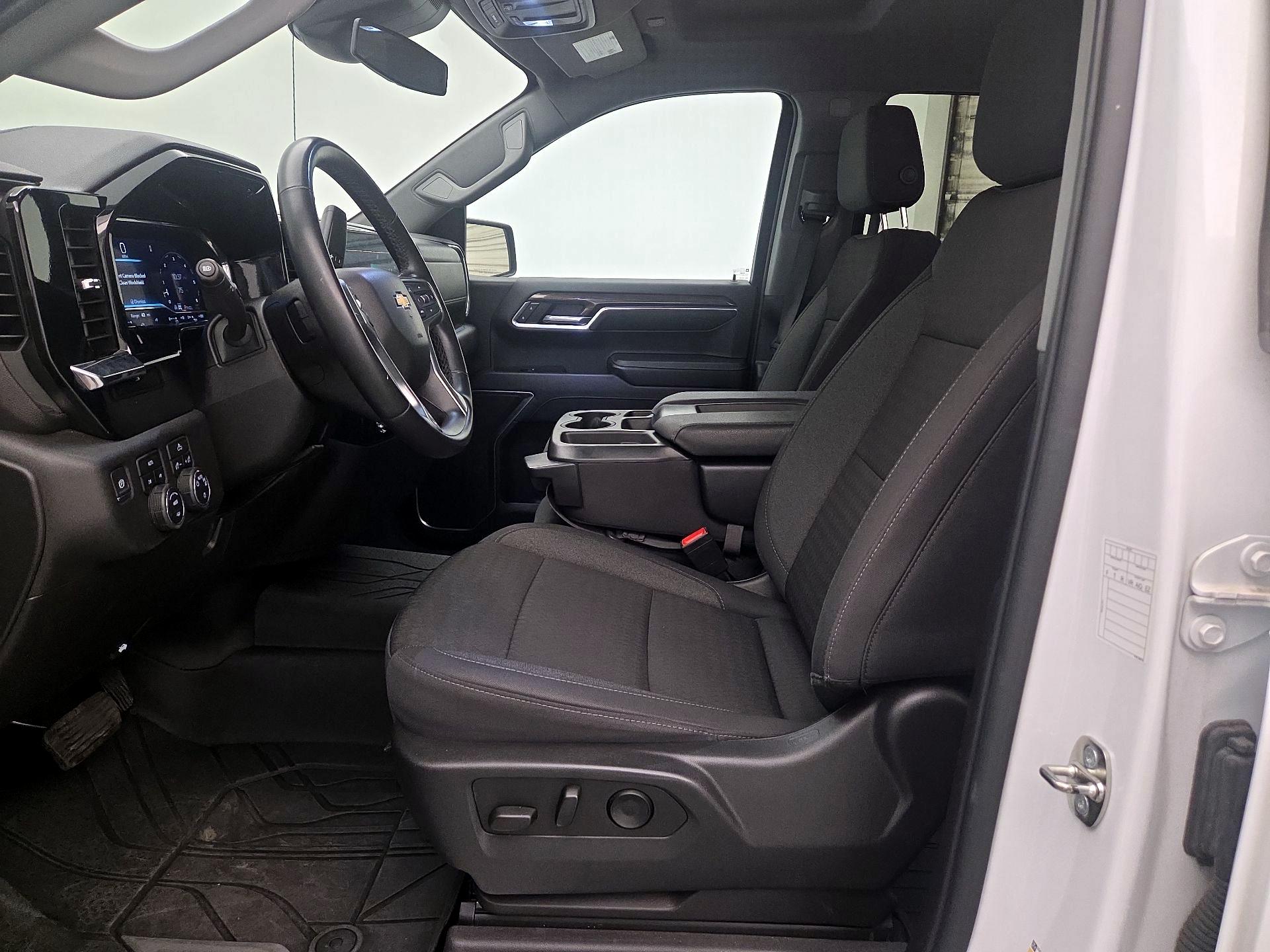 Thumbnail: 2023 Chevrolet Silverado 1500 - 11
