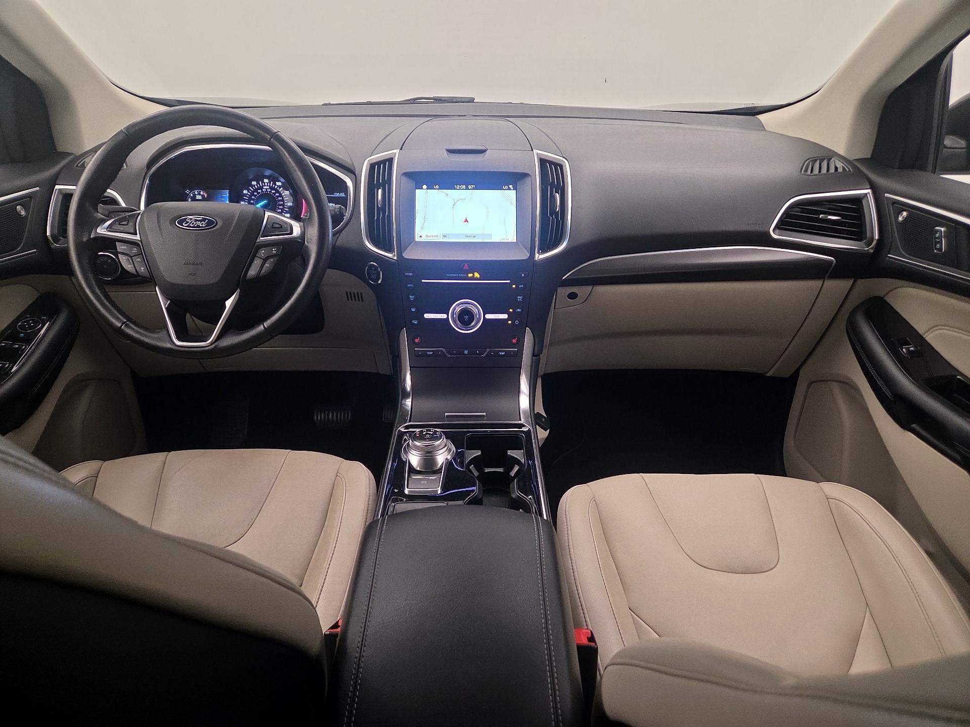Thumbnail: 2019 Ford Edge - 9