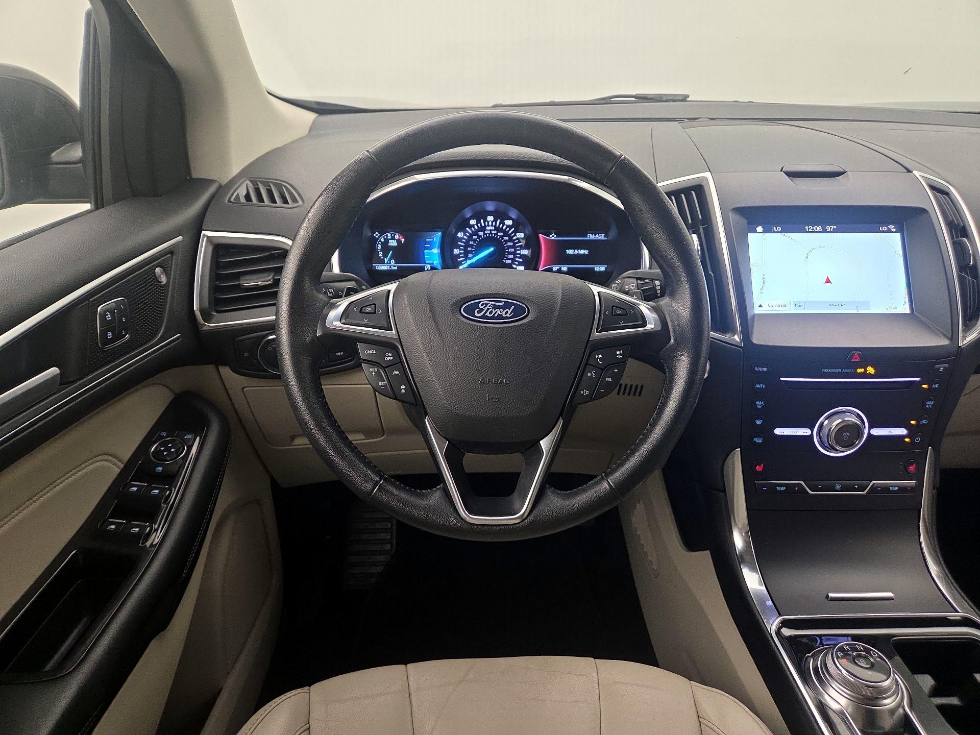 Thumbnail: 2019 Ford Edge - 10