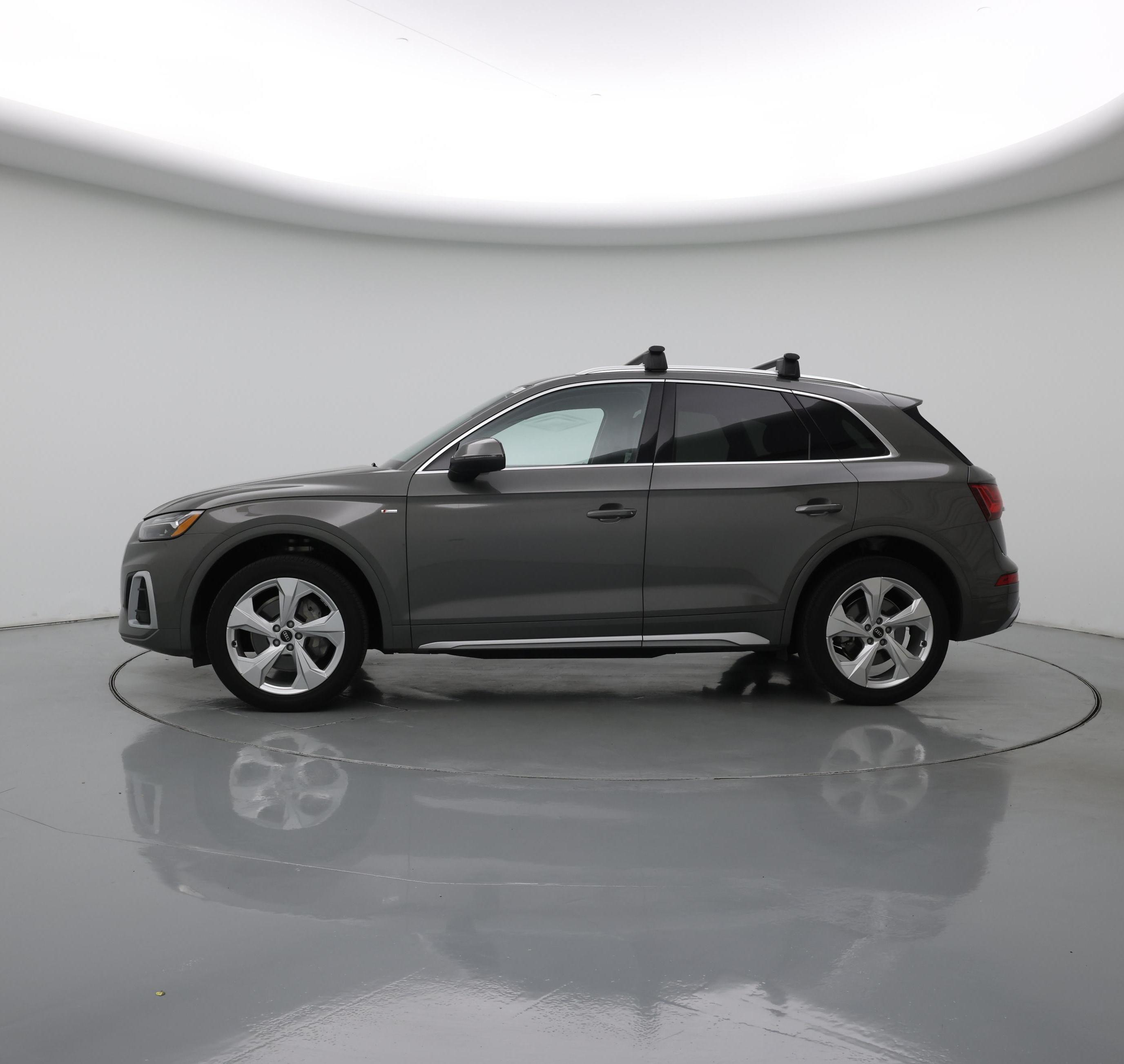 Thumbnail: 2023 Audi Q5 - 3