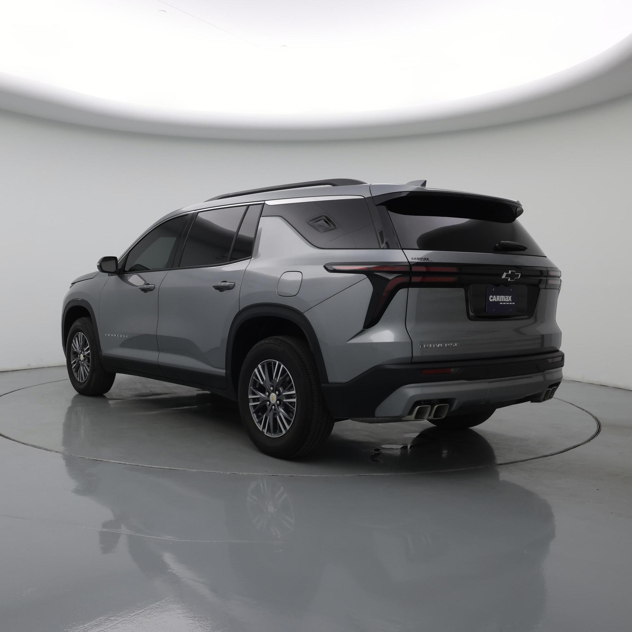 Thumbnail: 2026 Chevrolet Traverse - 2