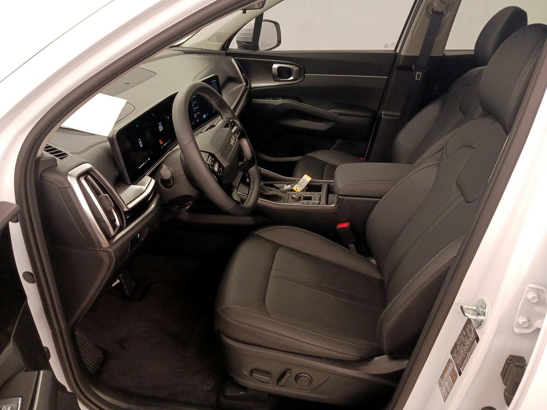 Thumbnail: 2026 Kia Sorento - 11