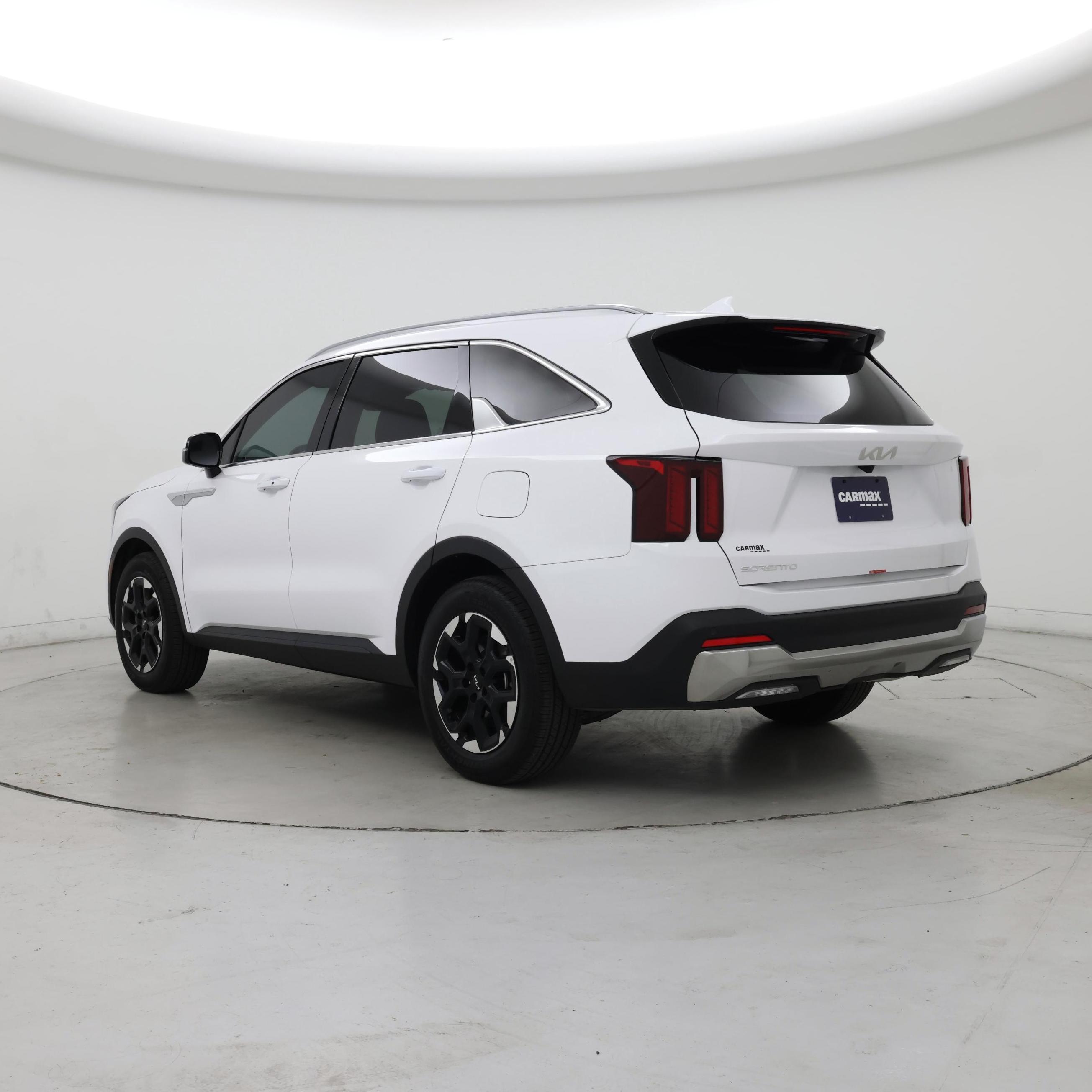 Thumbnail: 2026 Kia Sorento - 2