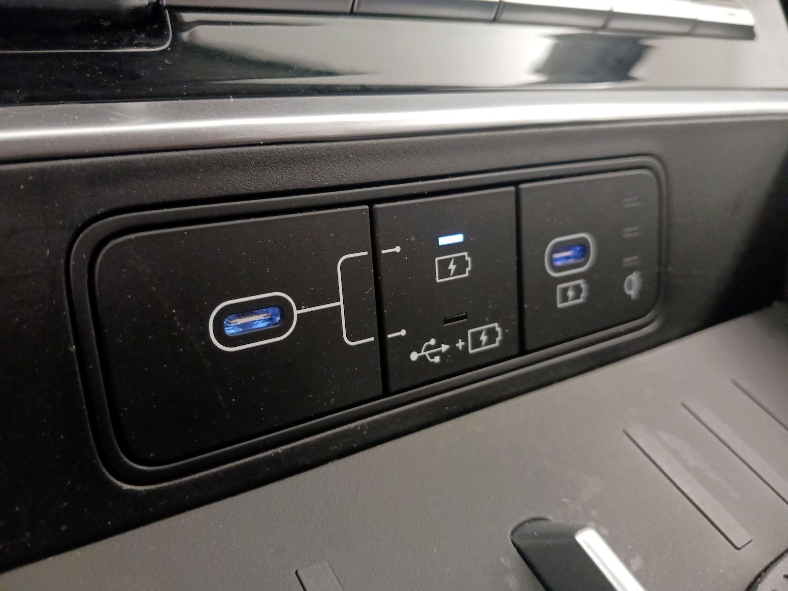 2024 Hyundai Santa Fe SEL - Photo 19
