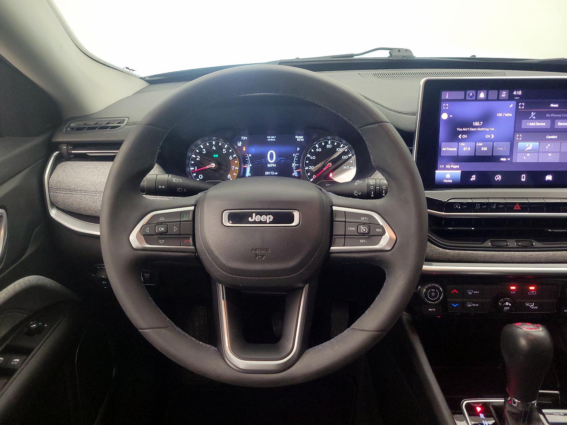 Thumbnail: 2022 Jeep Compass - 10