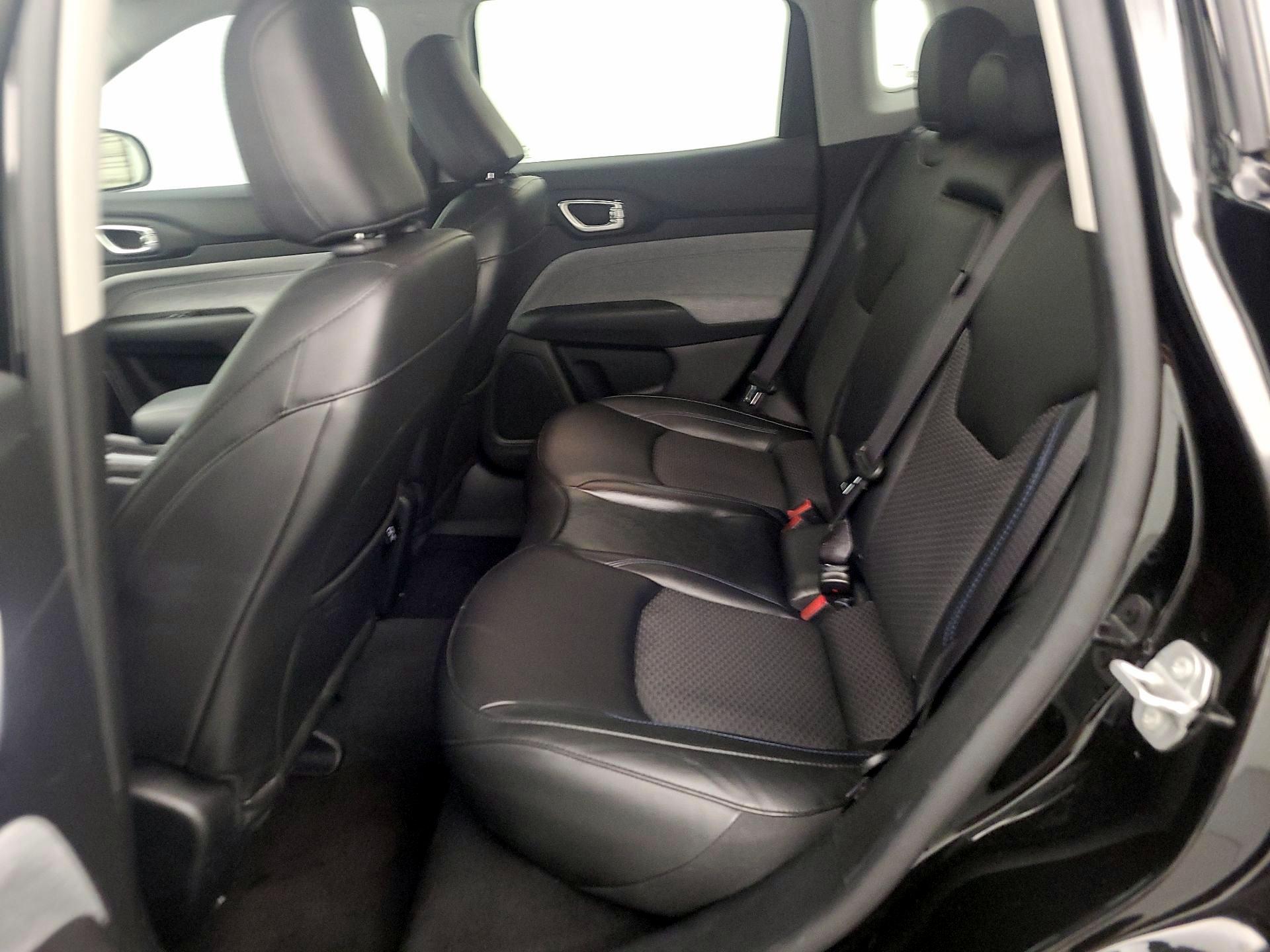 Thumbnail: 2022 Jeep Compass - 19