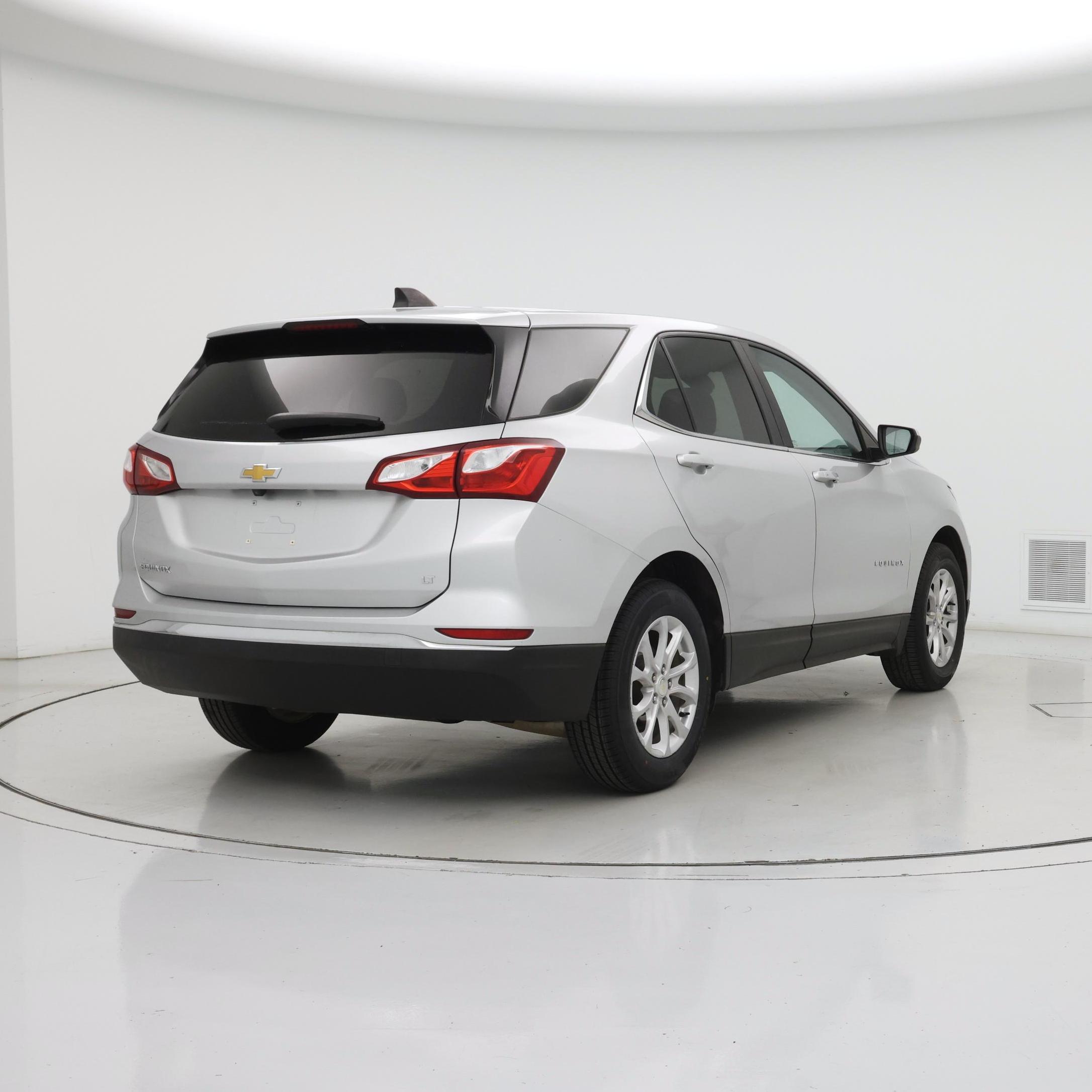 Thumbnail: 2021 Chevrolet Equinox - 8