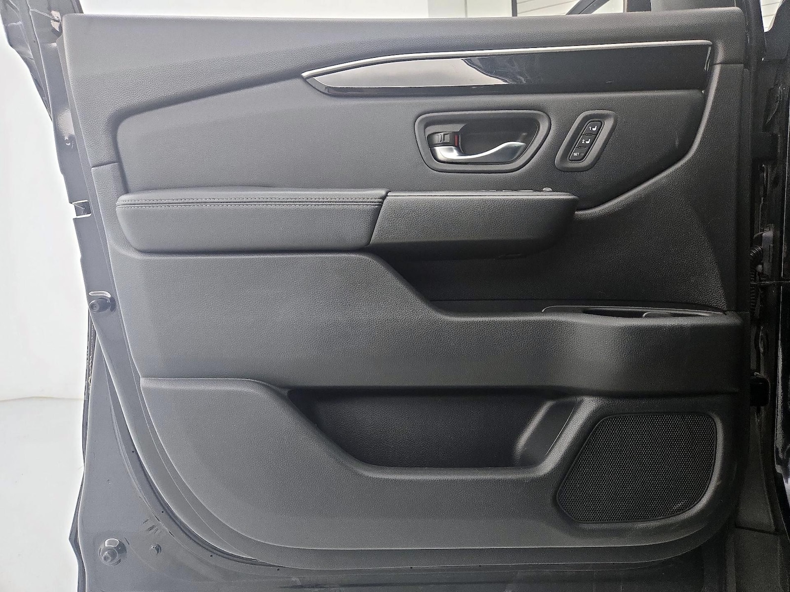 2025 Honda Pilot EX-L - Photo 11