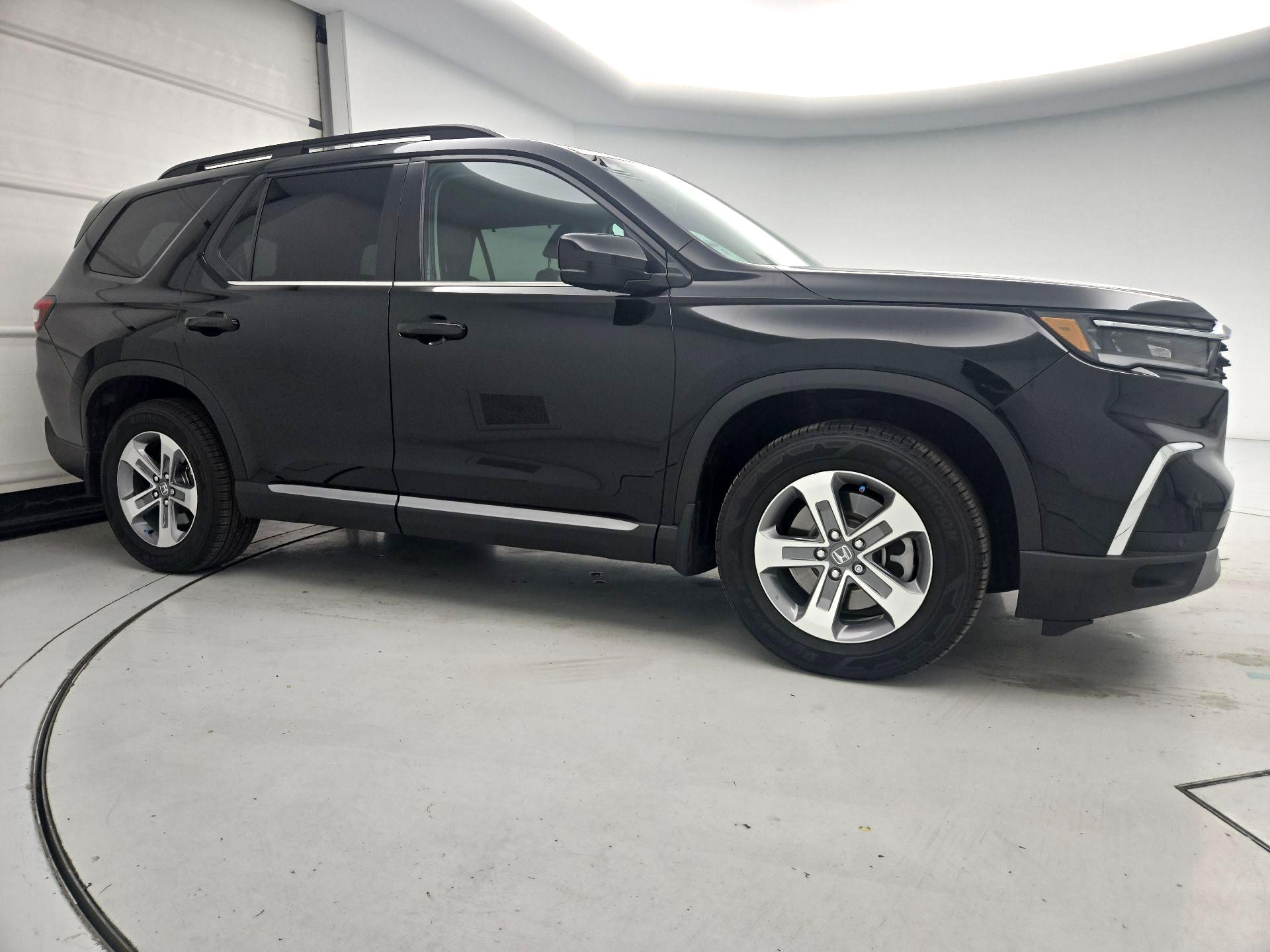 Thumbnail: 2025 Honda Pilot - 4