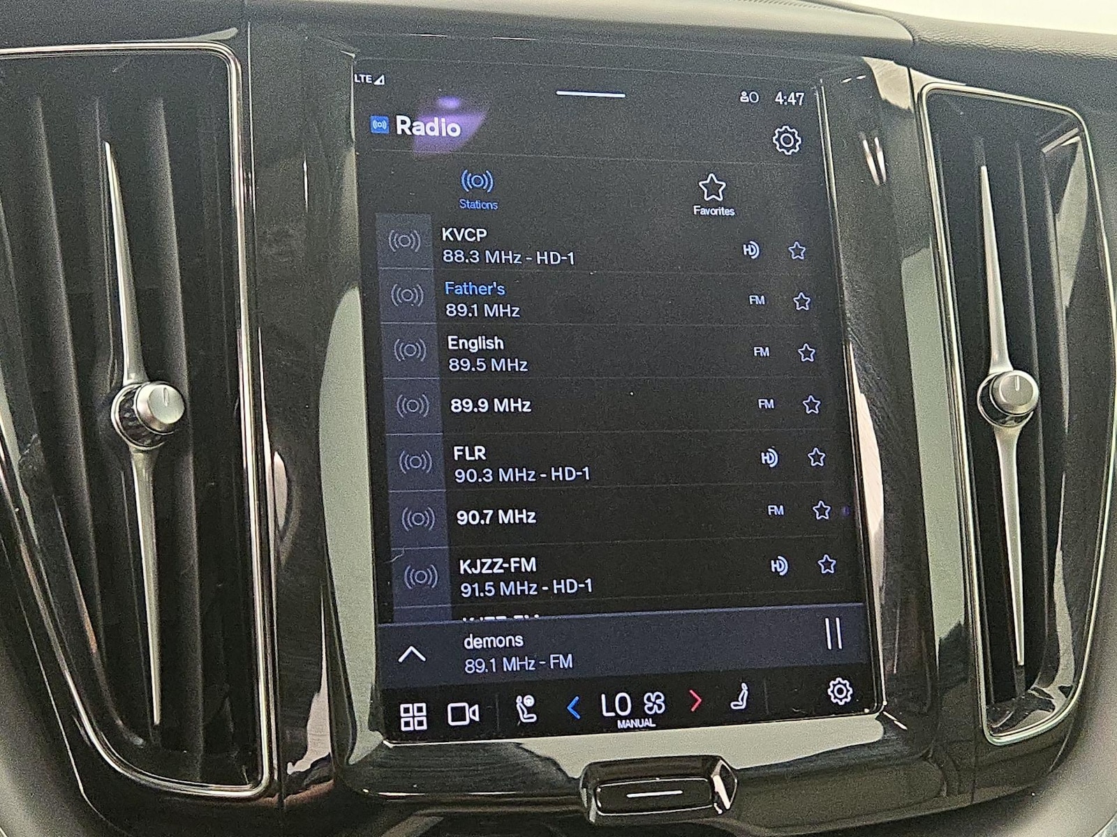 2023 Volvo XC60 Core - Photo 16